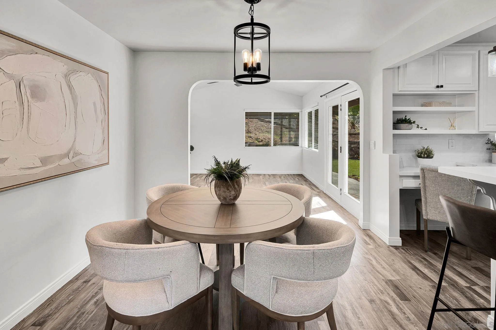 https://cdn.realtyfeed.com/cdn/127/260025392/eac283ca4271c1b98ddaab6d55066922.webp
