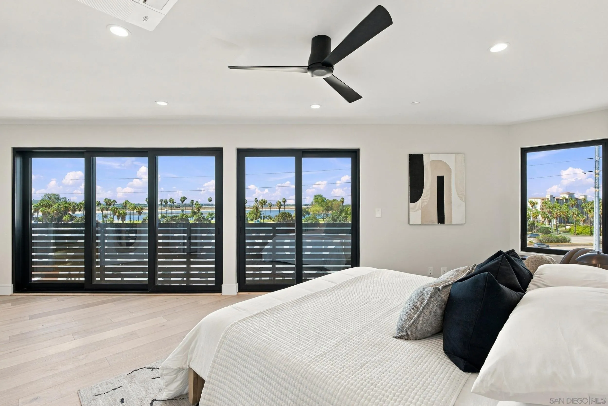 4224 Tonopah Ave, San Diego, CA 92110 4224 Tonopah Ave, San Diego, CA 92110