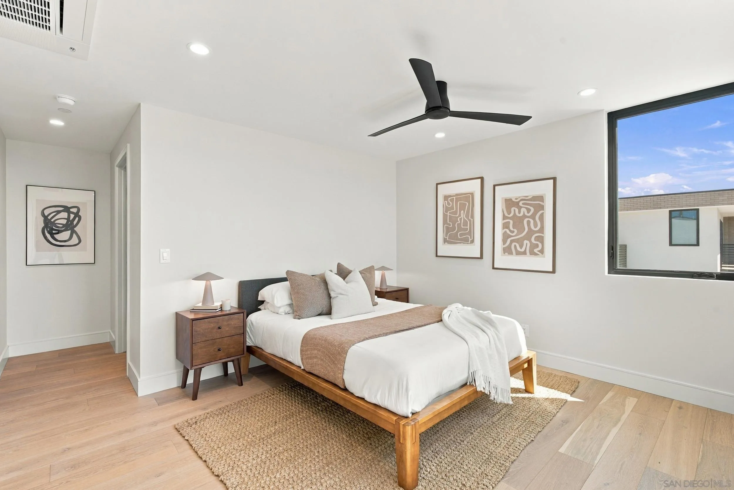 4224 Tonopah Ave, San Diego, CA 92110 4224 Tonopah Ave, San Diego, CA 92110