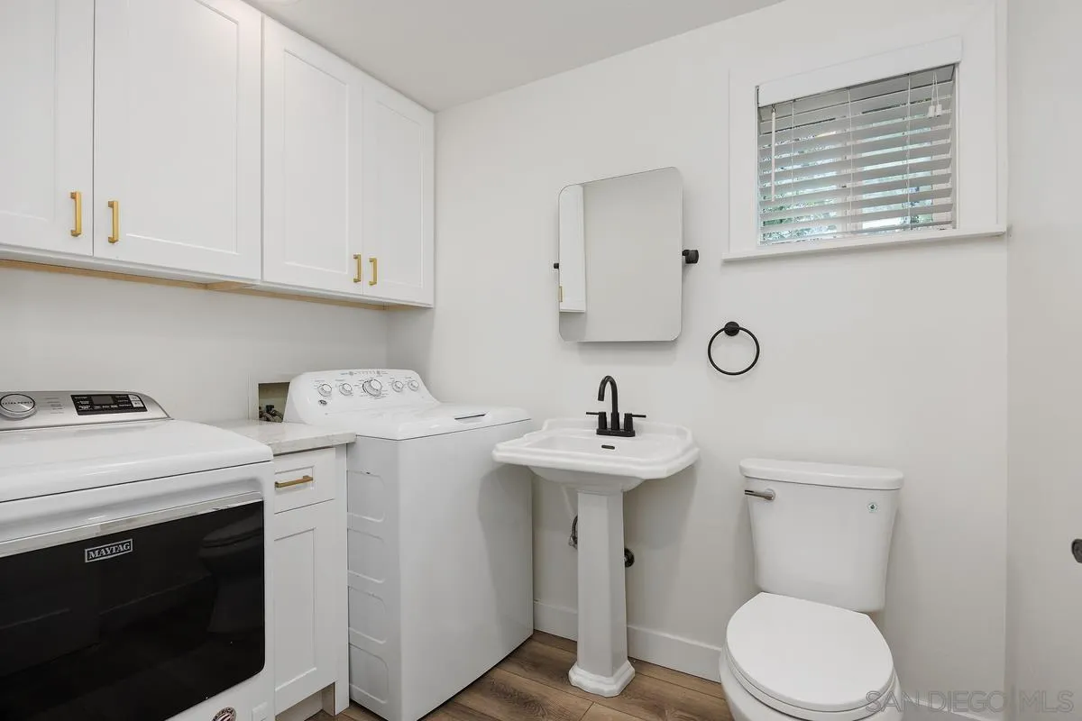 1162 Pebble Springs Ln, Escondido, CA 92026 1162 Pebble Springs Ln, Escondido, CA 92026
