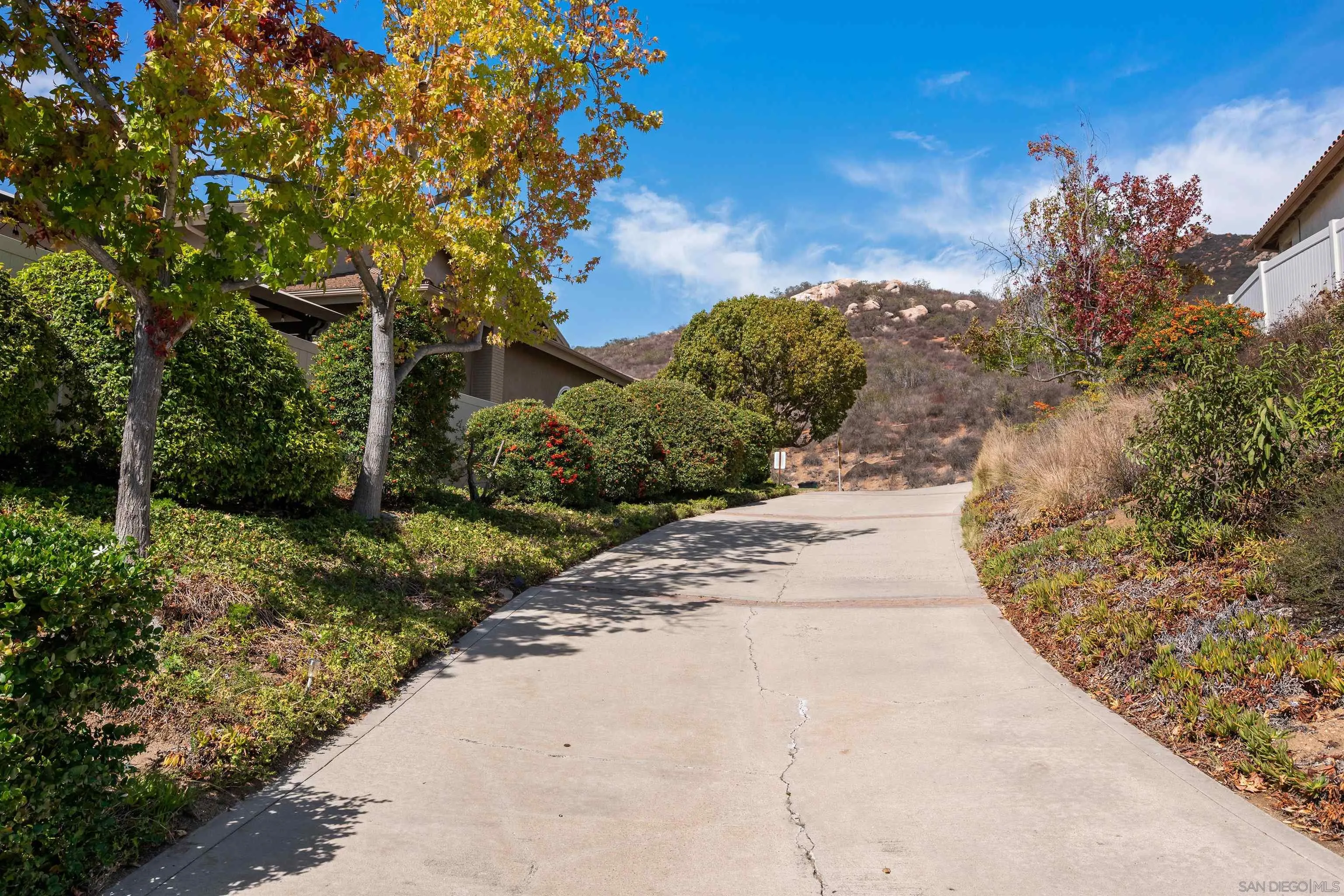 7757 Wing Span Dr, San Diego, CA 92119 7757 Wing Span Dr, San Diego, CA 92119
