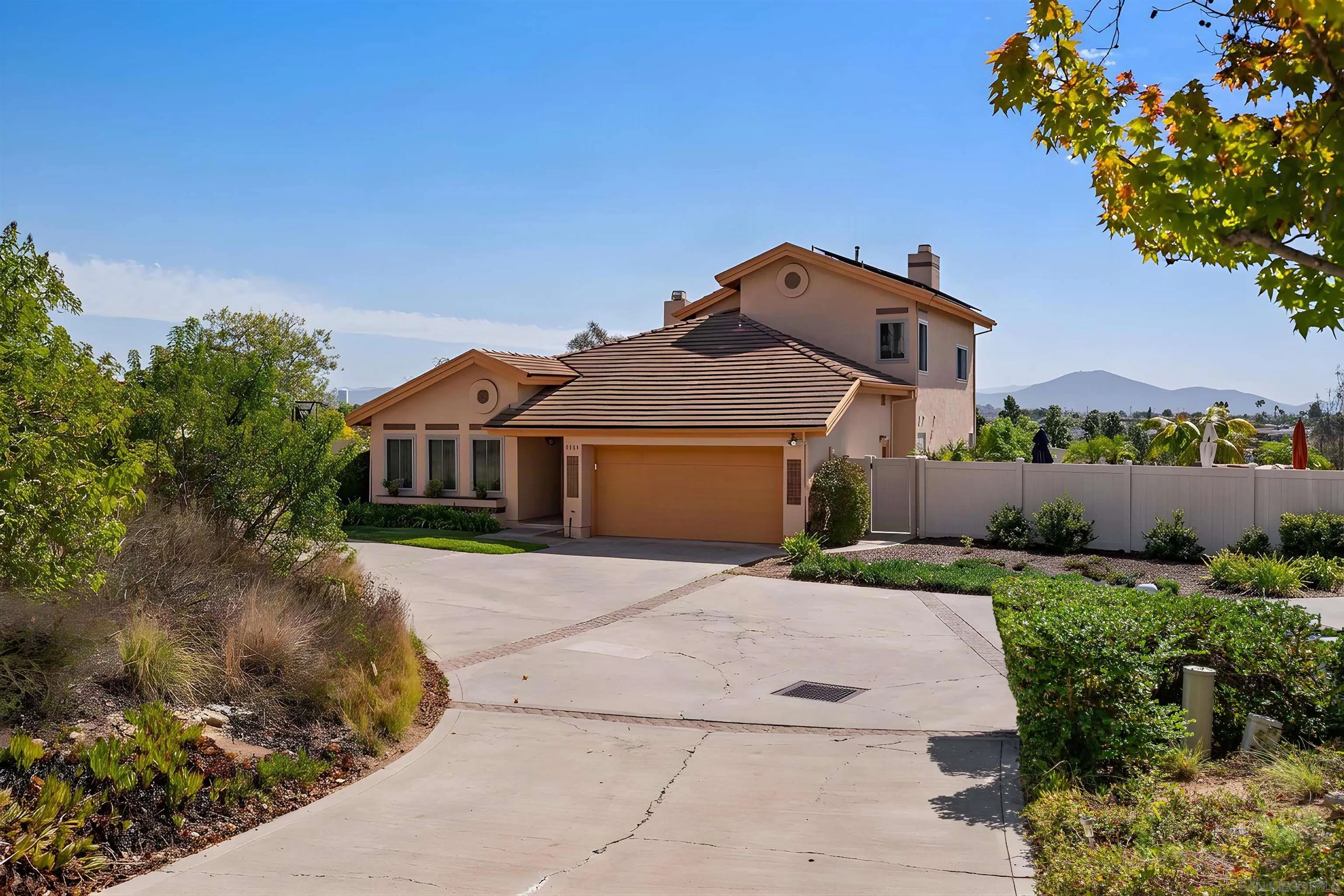 7757 Wing Span Dr, San Diego, CA 92119 7757 Wing Span Dr, San Diego, CA 92119