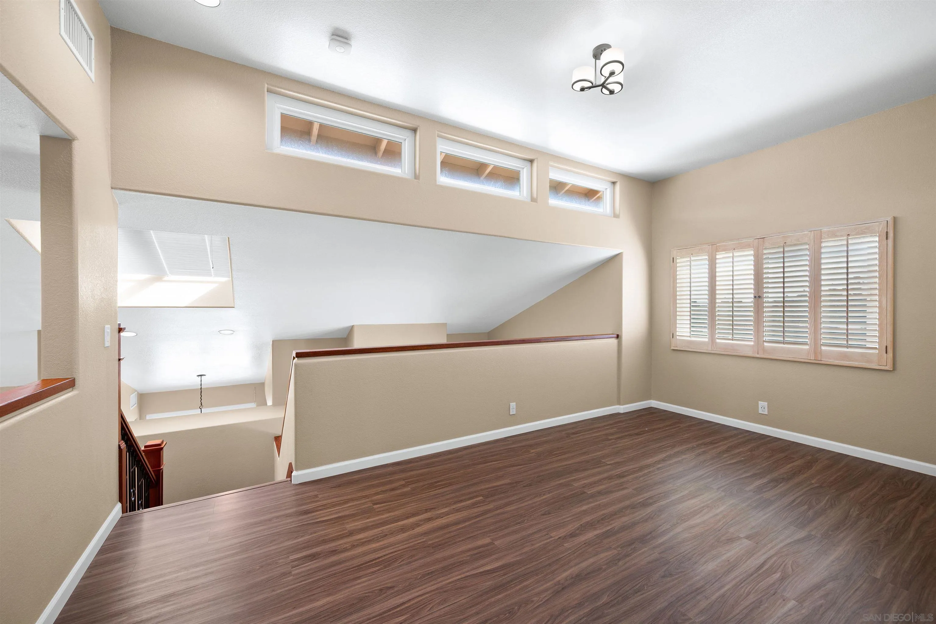 7757 Wing Span Dr, San Diego, CA 92119 7757 Wing Span Dr, San Diego, CA 92119