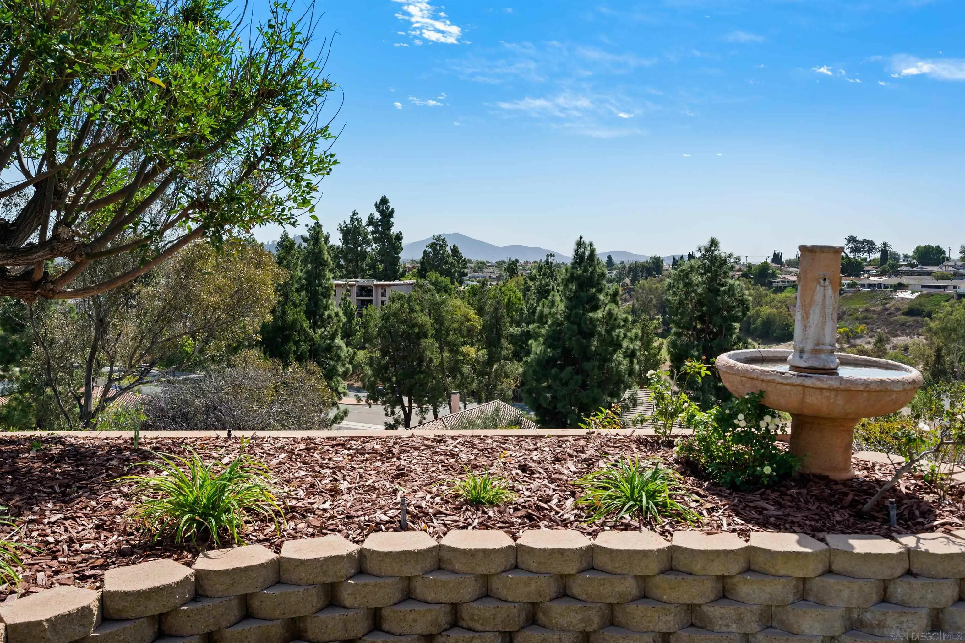 7757 Wing Span Dr, San Diego, CA 92119 7757 Wing Span Dr, San Diego, CA 92119