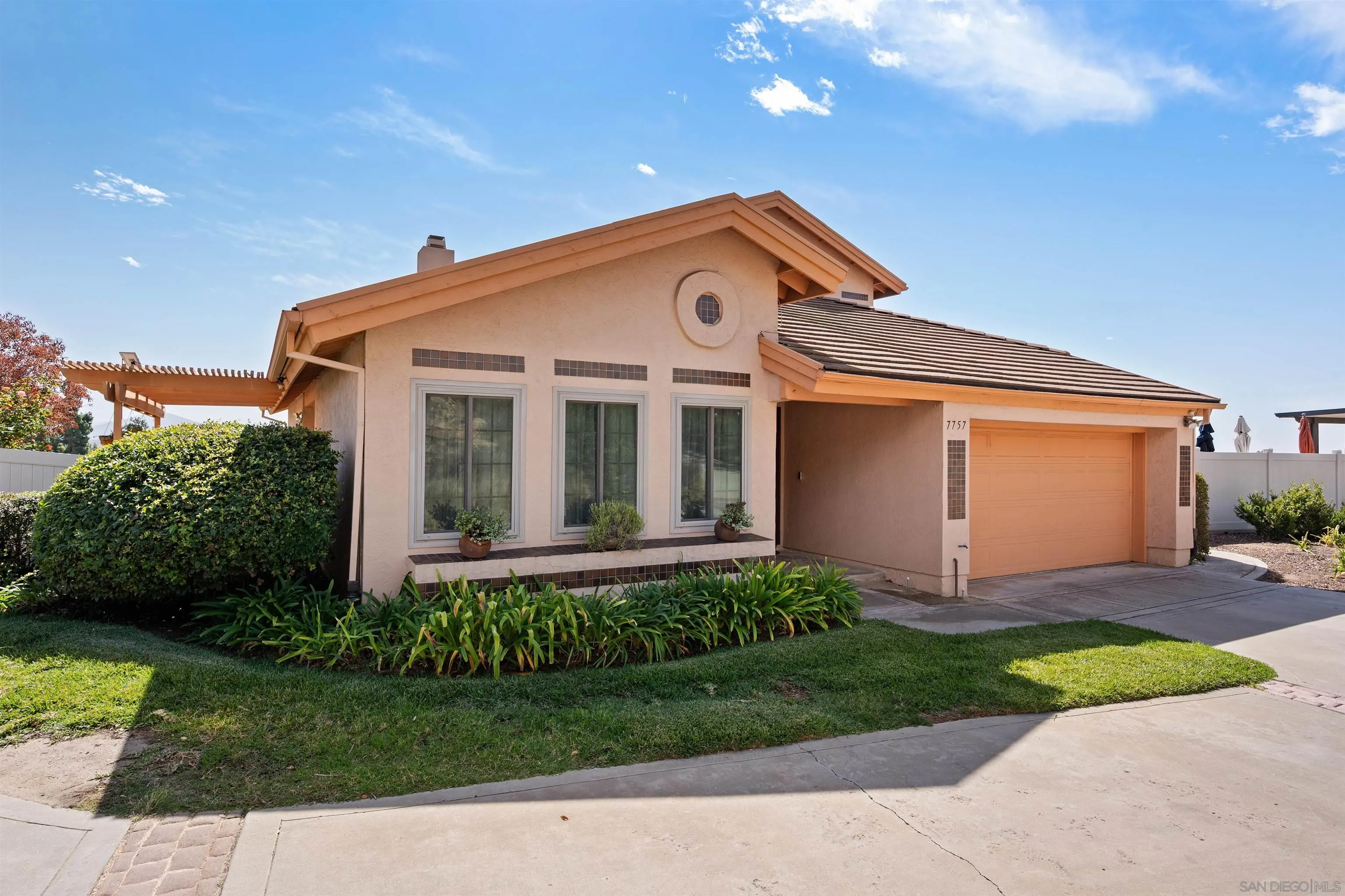 7757 Wing Span Dr, San Diego, CA 92119 7757 Wing Span Dr, San Diego, CA 92119