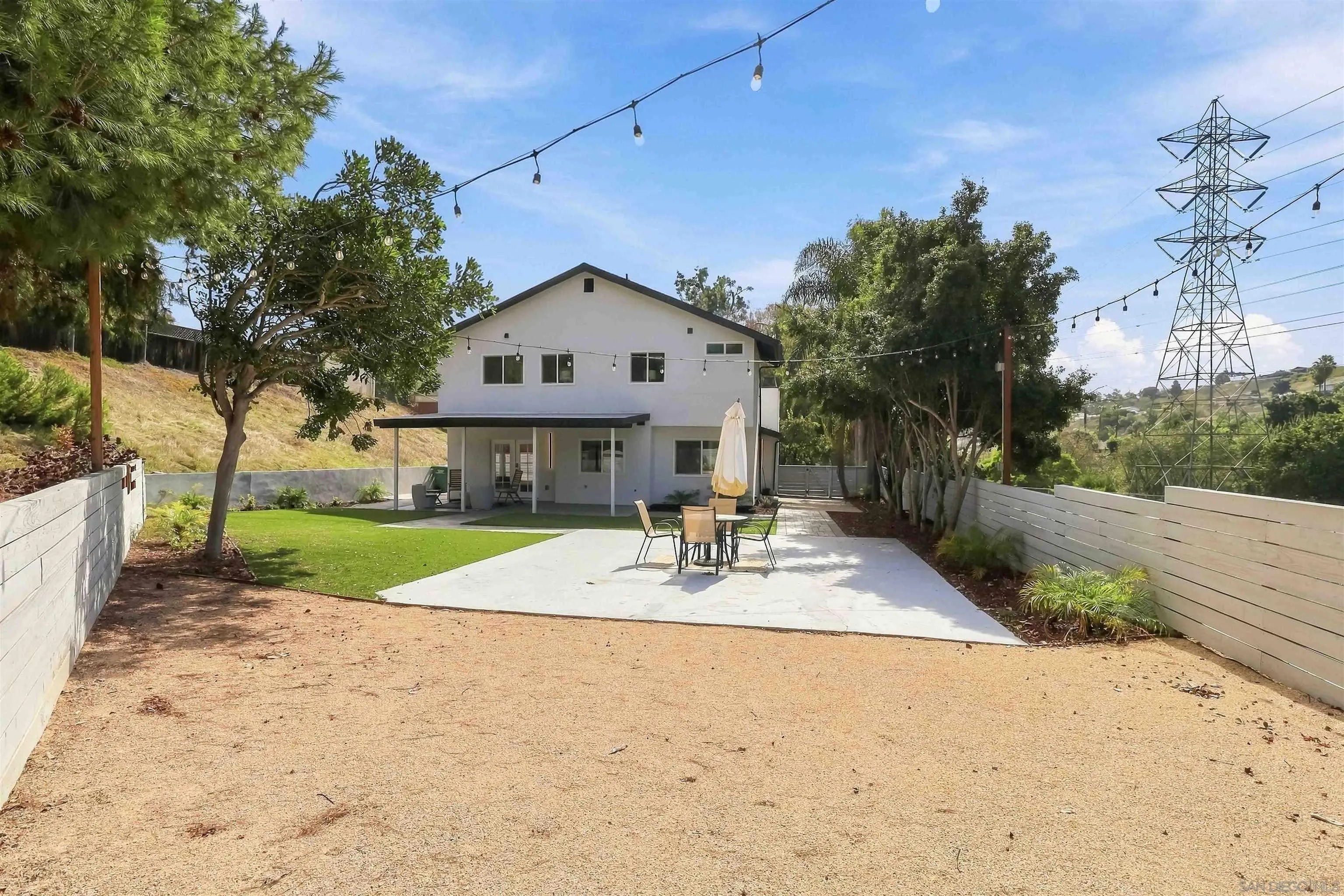 2640 Chestnut, Carlsbad, CA 92010 2640 Chestnut, Carlsbad, CA 92010
