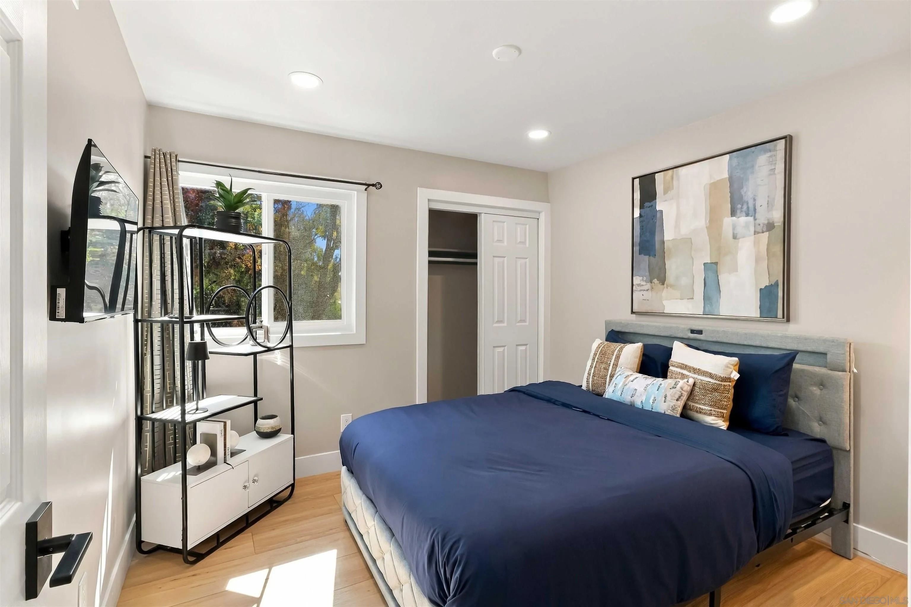 2640 Chestnut, Carlsbad, CA 92010 2640 Chestnut, Carlsbad, CA 92010