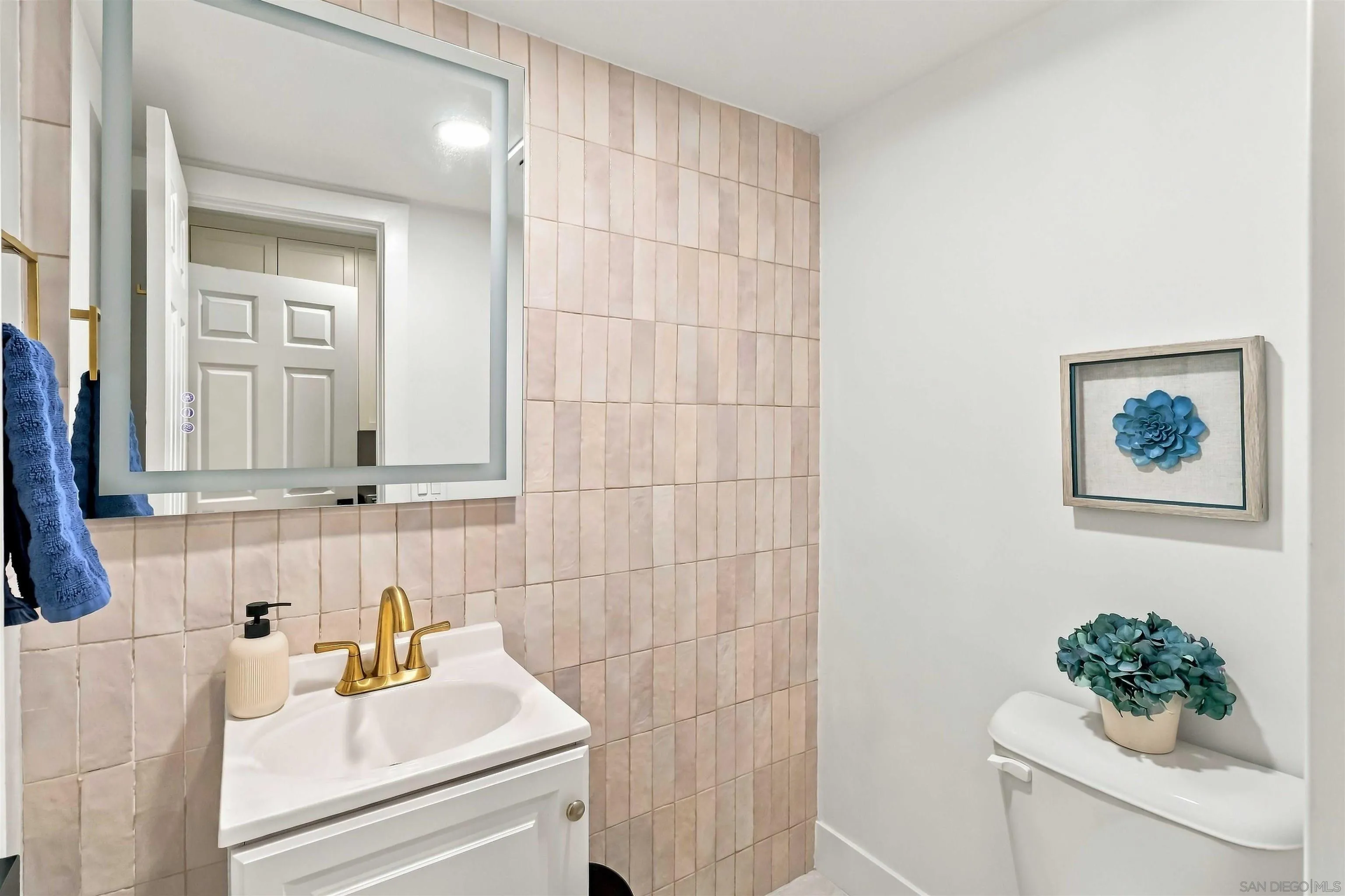 2640 Chestnut, Carlsbad, CA 92010 2640 Chestnut, Carlsbad, CA 92010