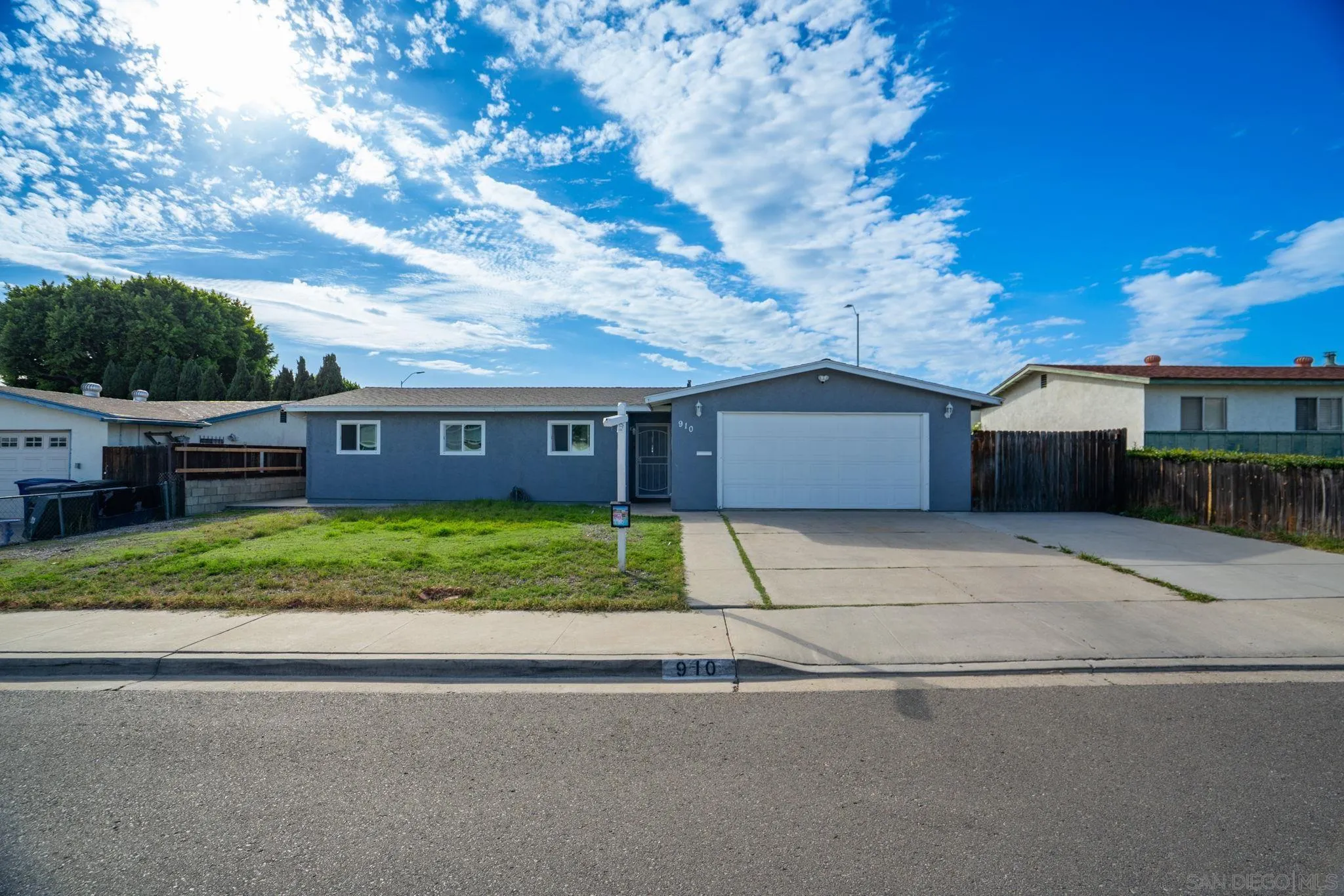 910 Saint George, Spring Valley, CA 91977