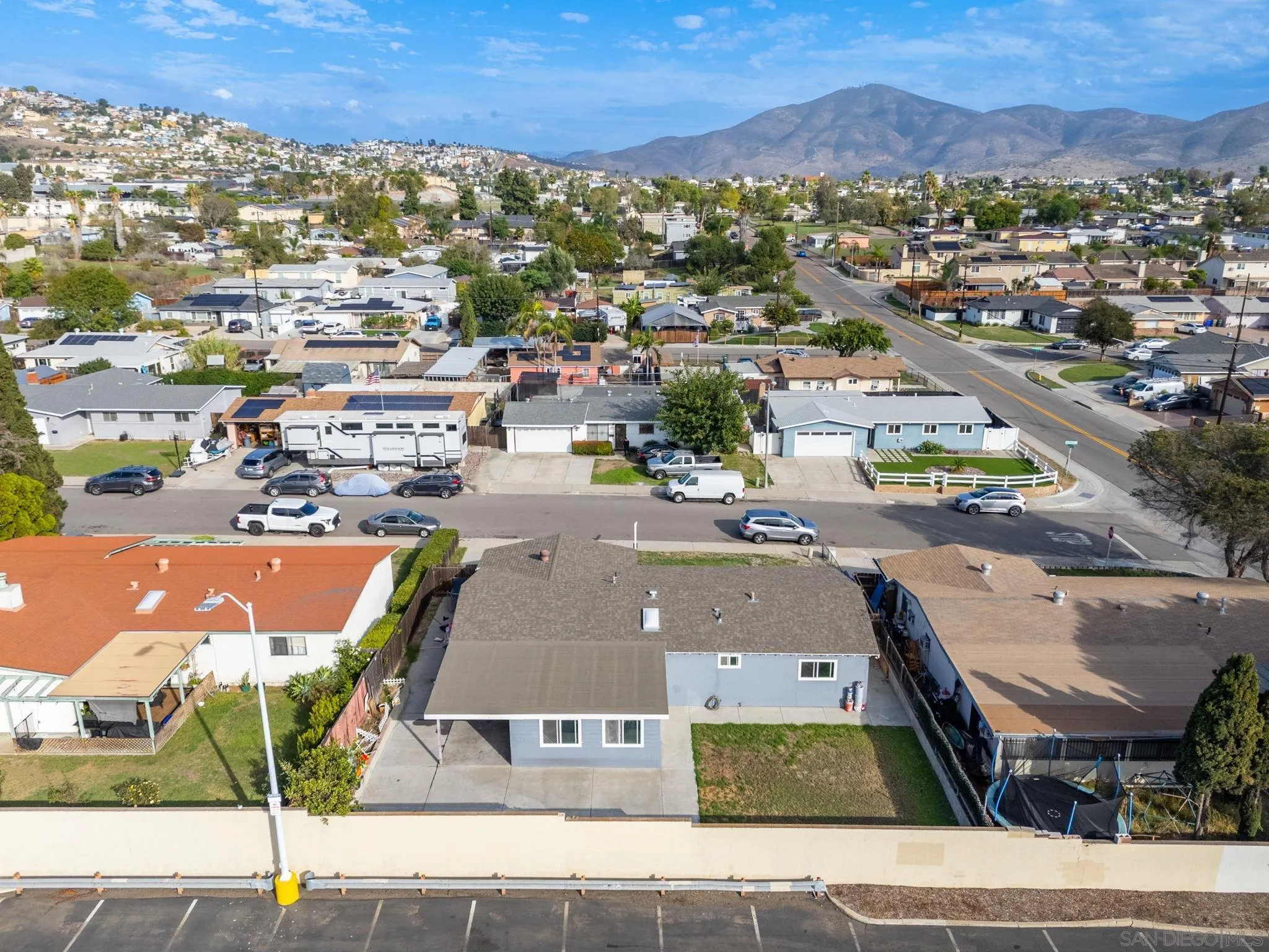 910 Saint George, Spring Valley, CA 91977