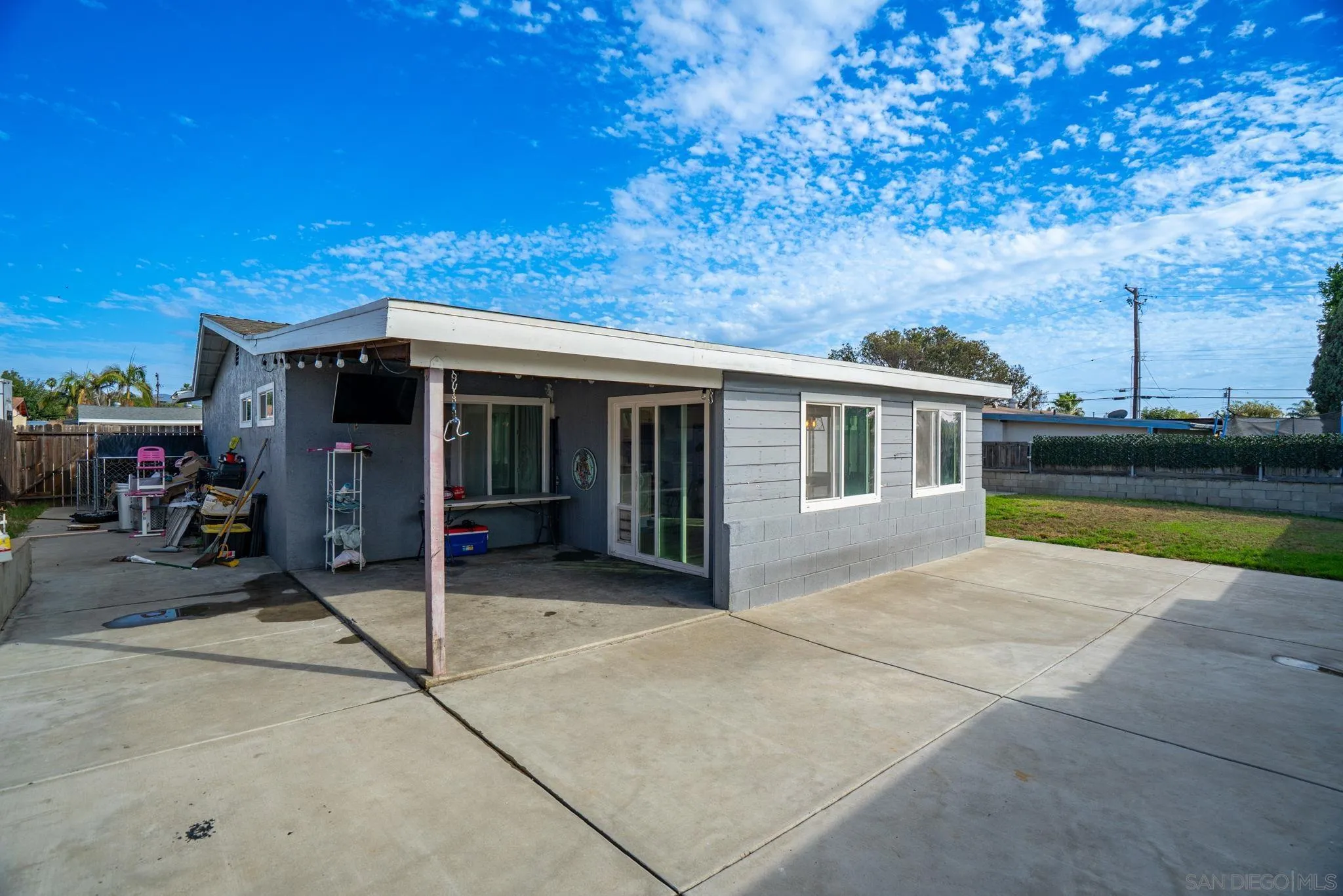 910 Saint George, Spring Valley, CA 91977