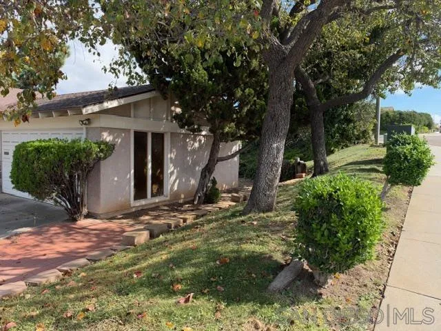 https://cdn.realtyfeed.com/cdn/127/260025413/f2cc7fb448b6bdd9755ec5957cb1042b.webp