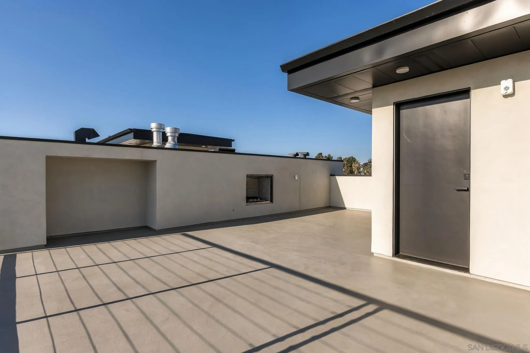 505 N Freeman Street, #201, Oceanside, CA 92054