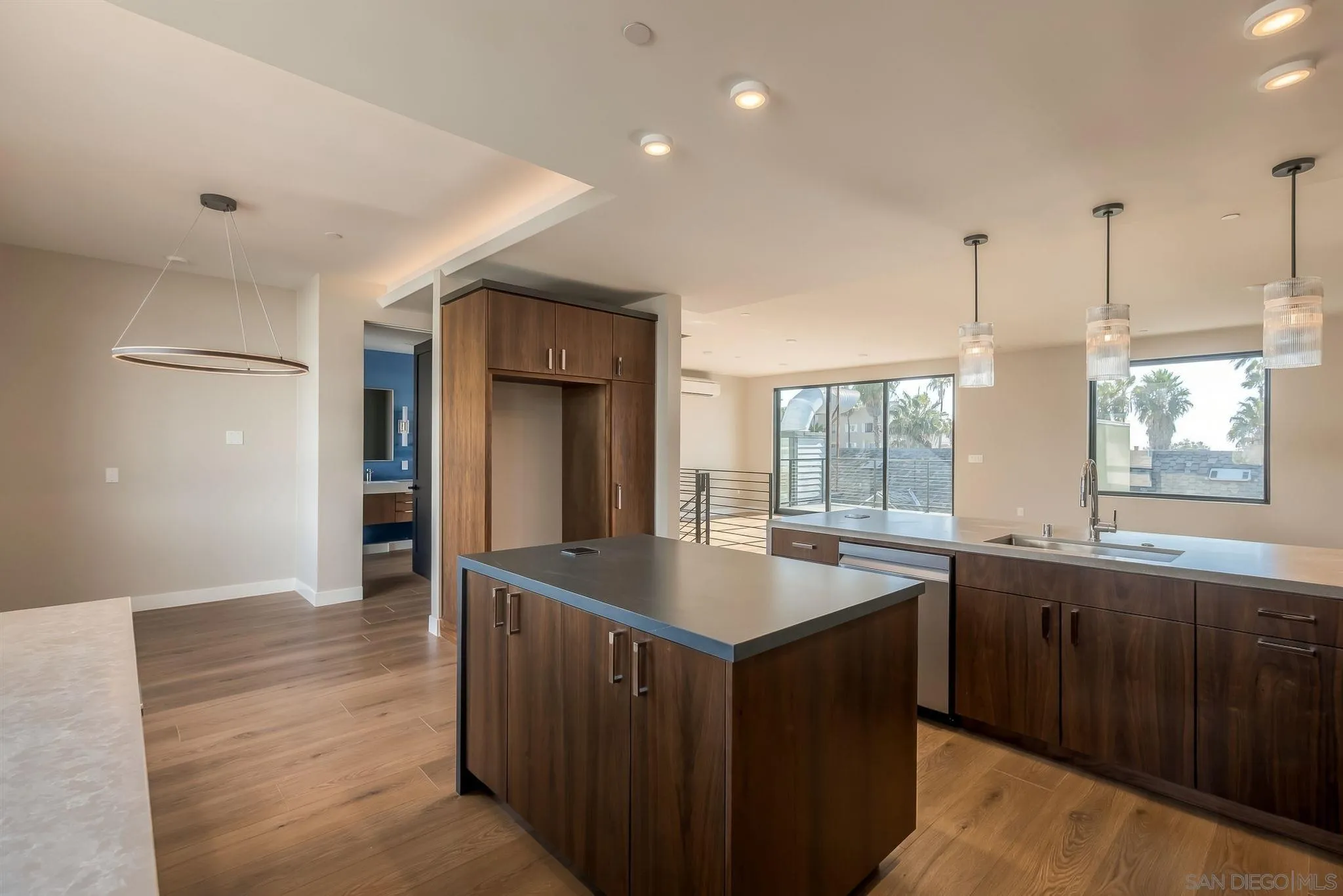 505 N Freeman Street, #201, Oceanside, CA 92054