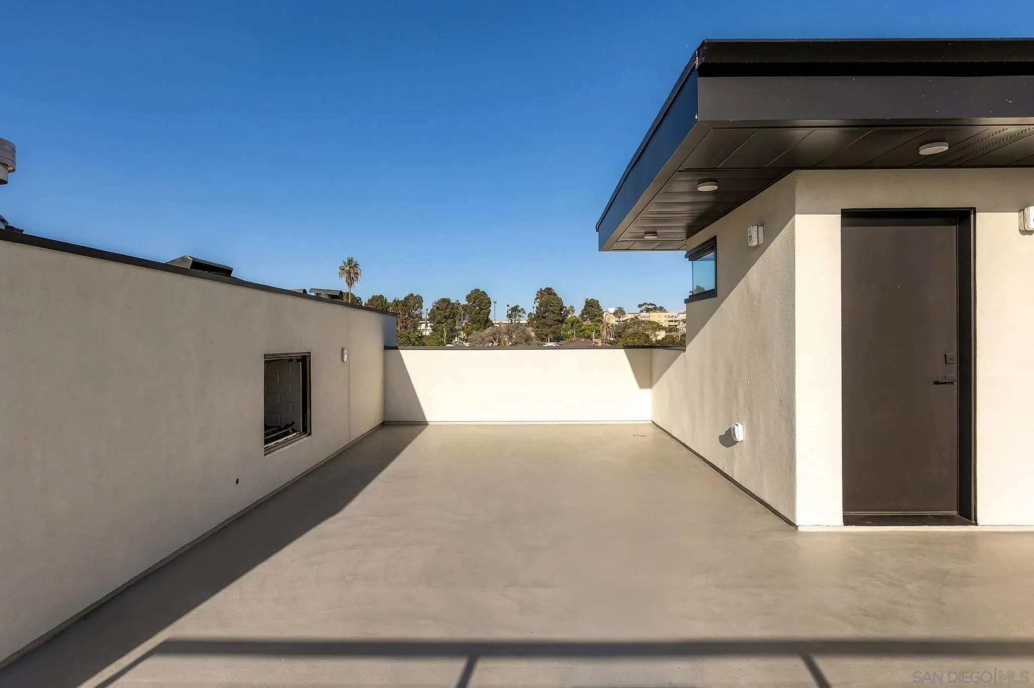 505 N Freeman Street, #201, Oceanside, CA 92054