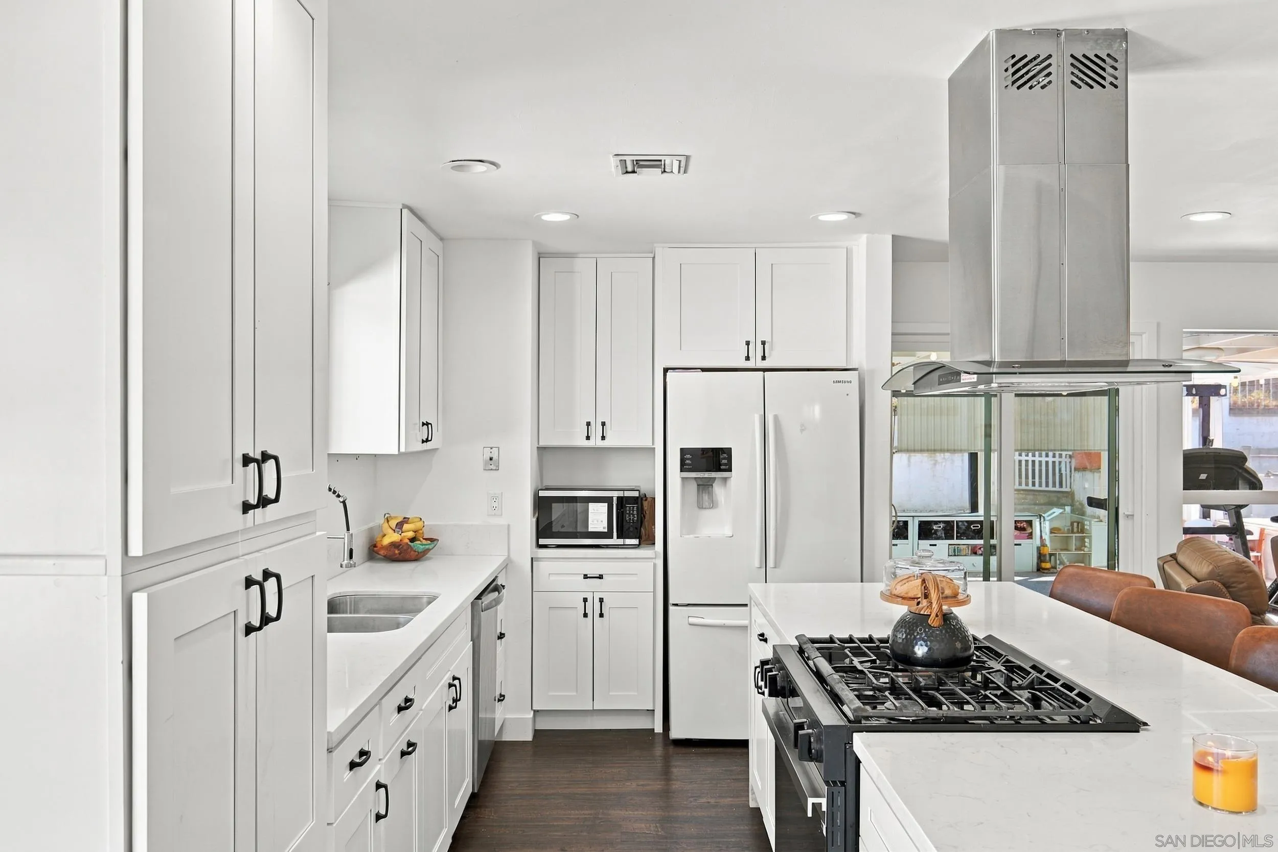 https://cdn.realtyfeed.com/cdn/127/260025415/9a9f316ca248c710442d1cc23925b60a.webp