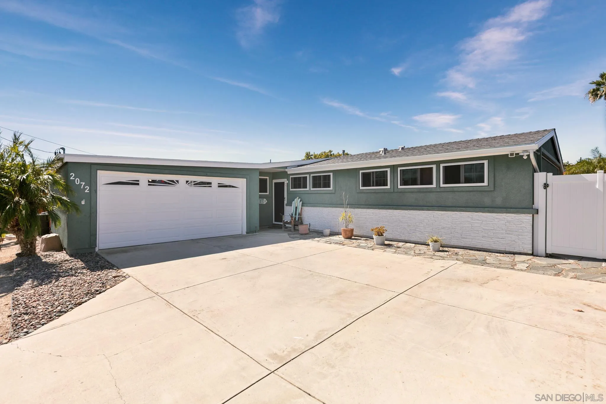 2072 Cardinal Drive, San Diego, CA 92123 2072 Cardinal Drive, San Diego, CA 92123