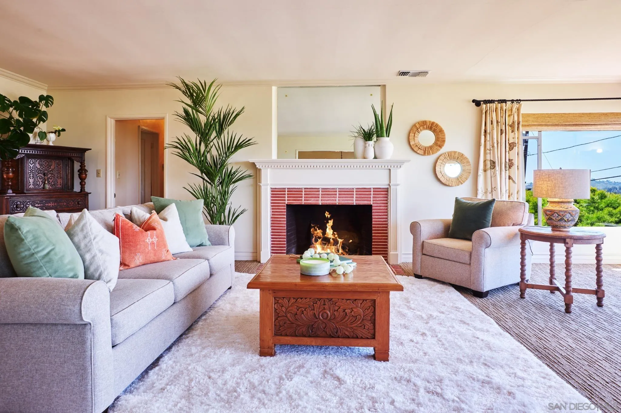 https://cdn.realtyfeed.com/cdn/127/260025417/0c4944f38591b3733cf66ca720d8d337.webp