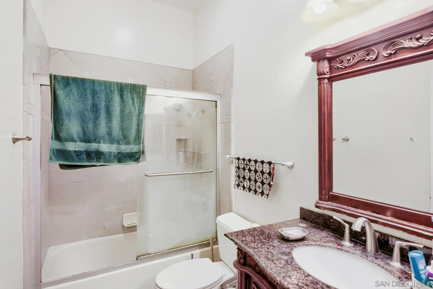 8328 Regents Rd, #2F, San Diego, CA 92122 8328 Regents Rd, #2F, San Diego, CA 92122