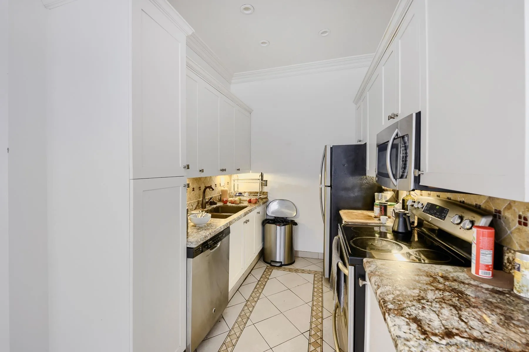 8328 Regents Rd, #2F, San Diego, CA 92122 8328 Regents Rd, #2F, San Diego, CA 92122