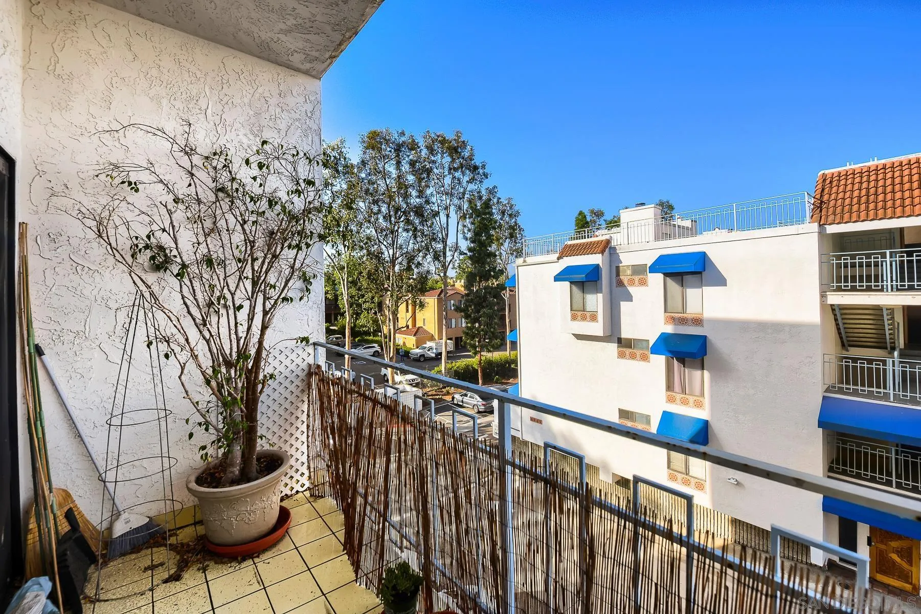 8328 Regents Rd, #2F, San Diego, CA 92122 8328 Regents Rd, #2F, San Diego, CA 92122