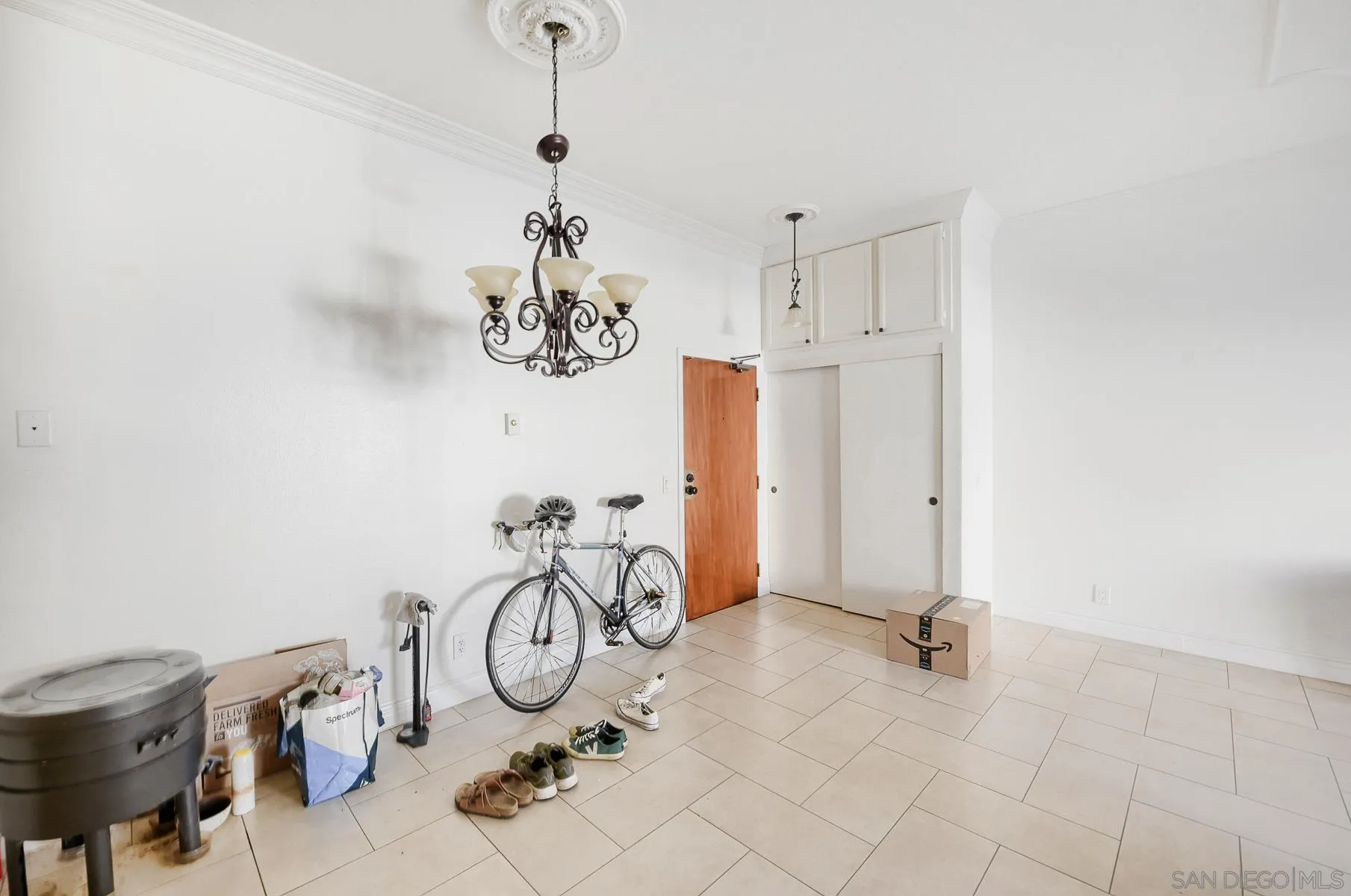 8328 Regents Rd, #2F, San Diego, CA 92122 8328 Regents Rd, #2F, San Diego, CA 92122