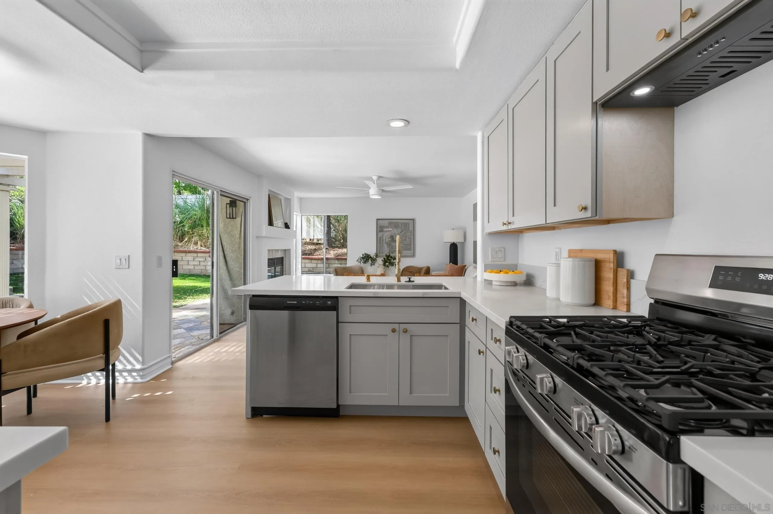 1873 Paseo Del Lago, Vista, CA 92081