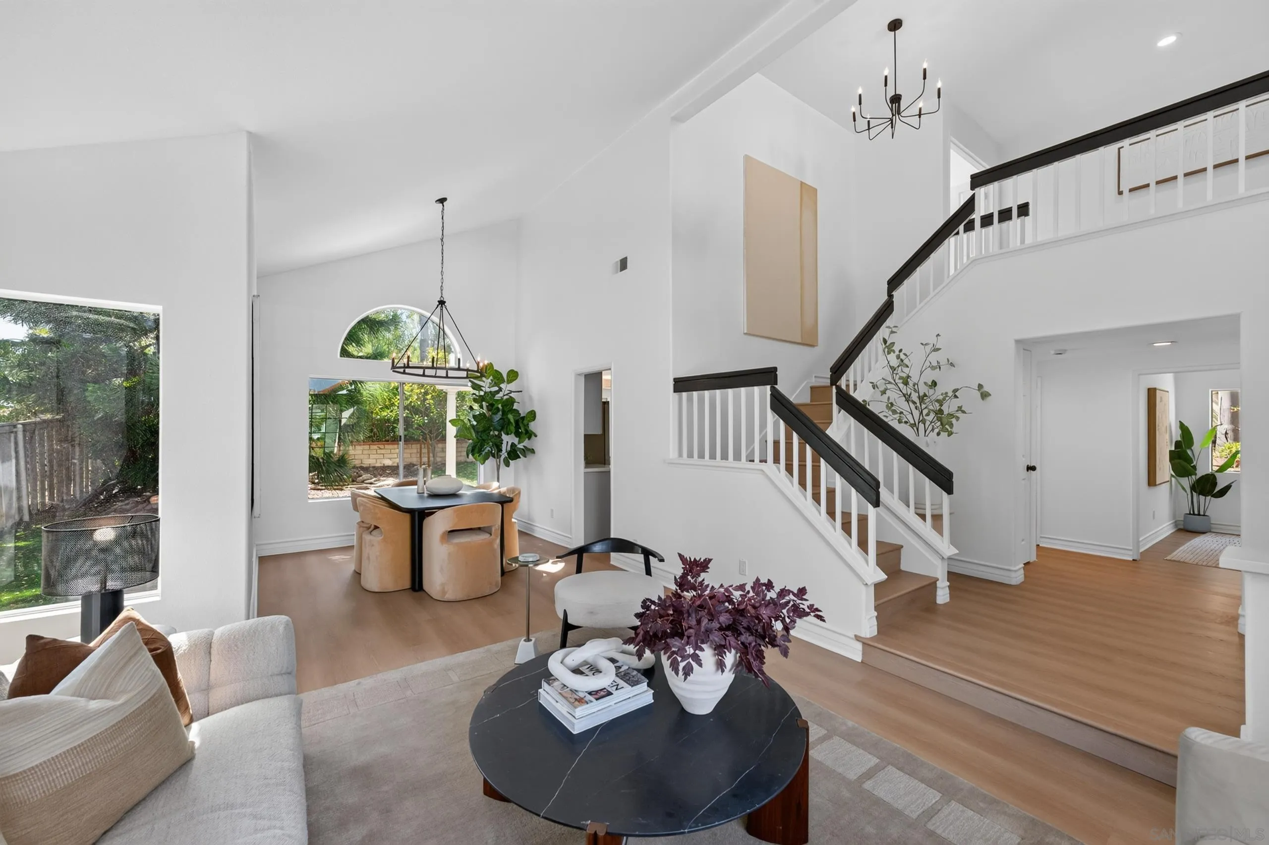 1873 Paseo Del Lago, Vista, CA 92081