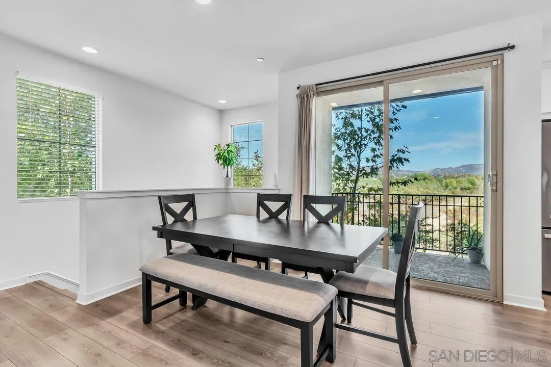 348 Millstream Ct., Santee, CA 92071
