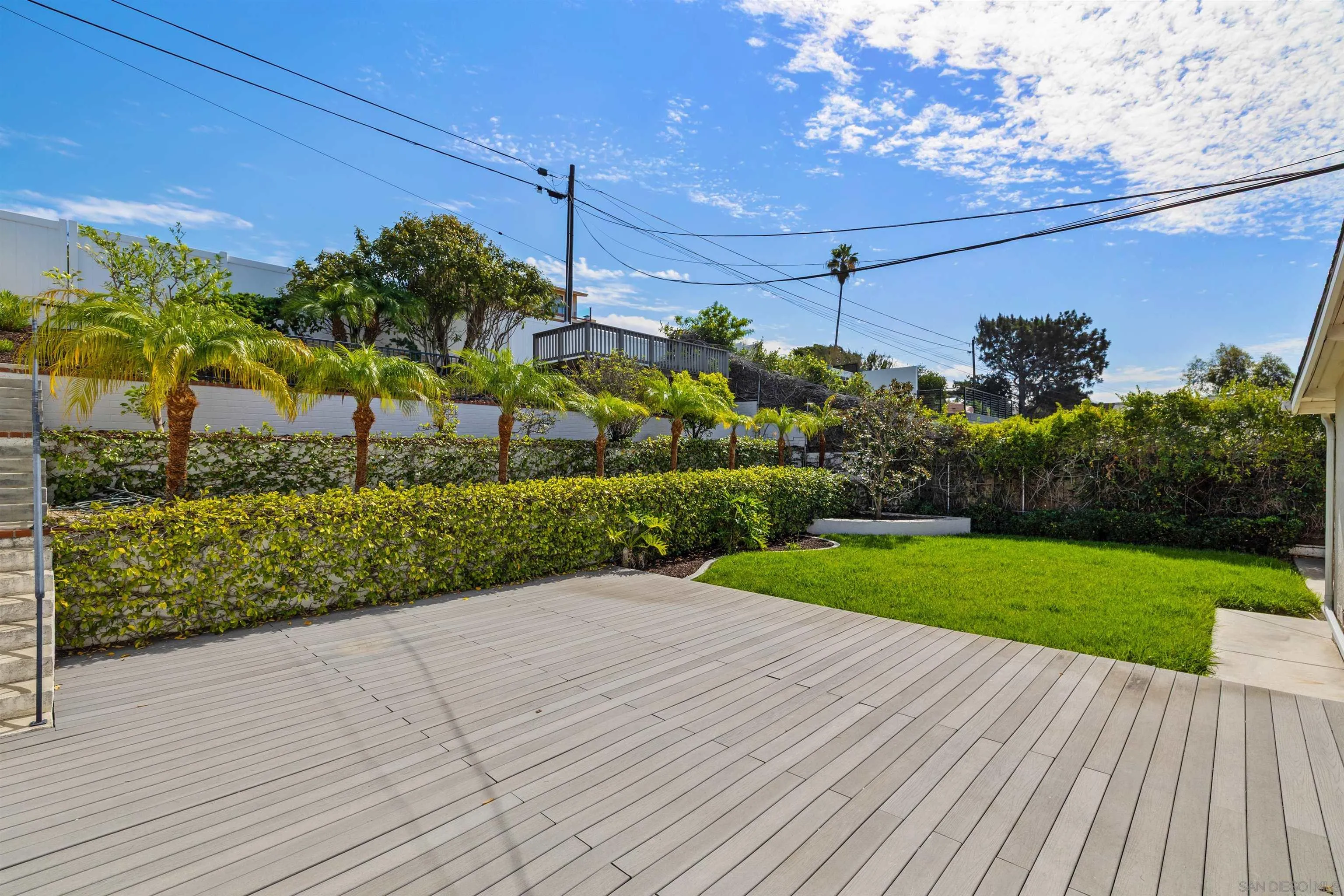 https://cdn.realtyfeed.com/cdn/127/260025433/f200a7e94bb83e23091f84abb0c58895.webp