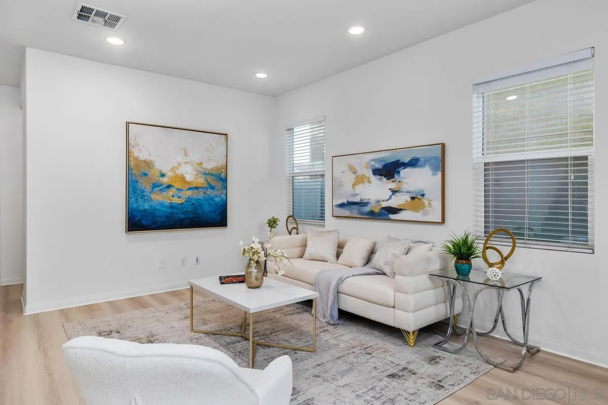 8636 Camden Drive, Santee, CA 92071
