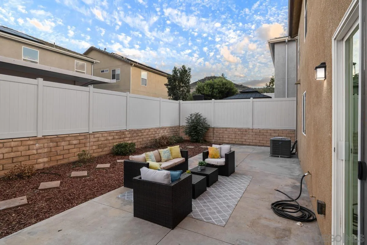 8636 Camden Drive, Santee, CA 92071