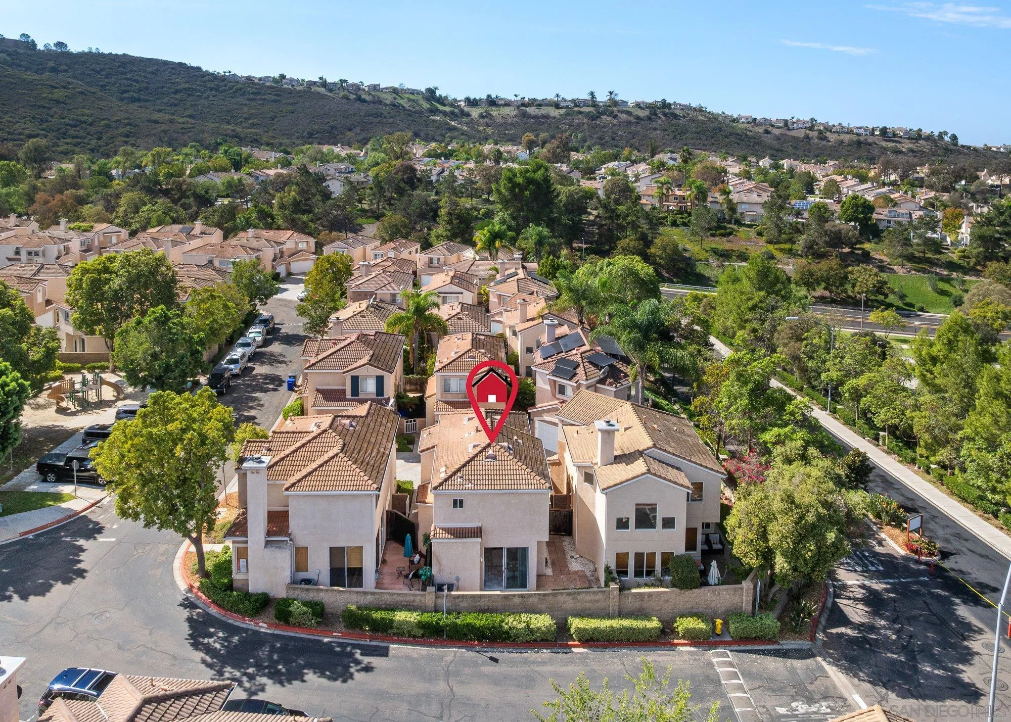 https://cdn.realtyfeed.com/cdn/127/260025438/4645cc76262b7b28b7d6d85b419c601c.webp