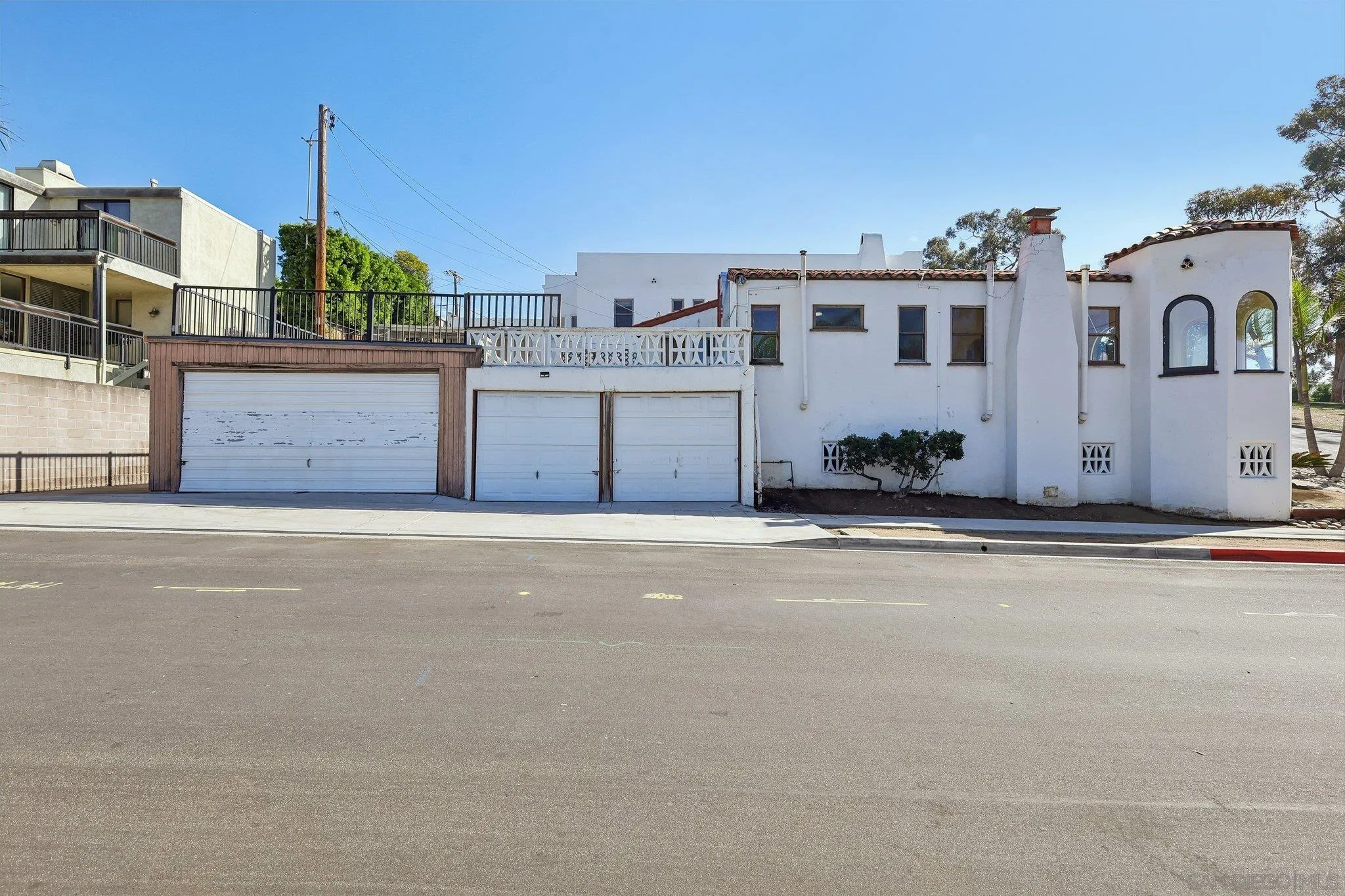 https://cdn.realtyfeed.com/cdn/127/260025442/6ceeef55cd2286b87d6b77bbd74fb82d.webp