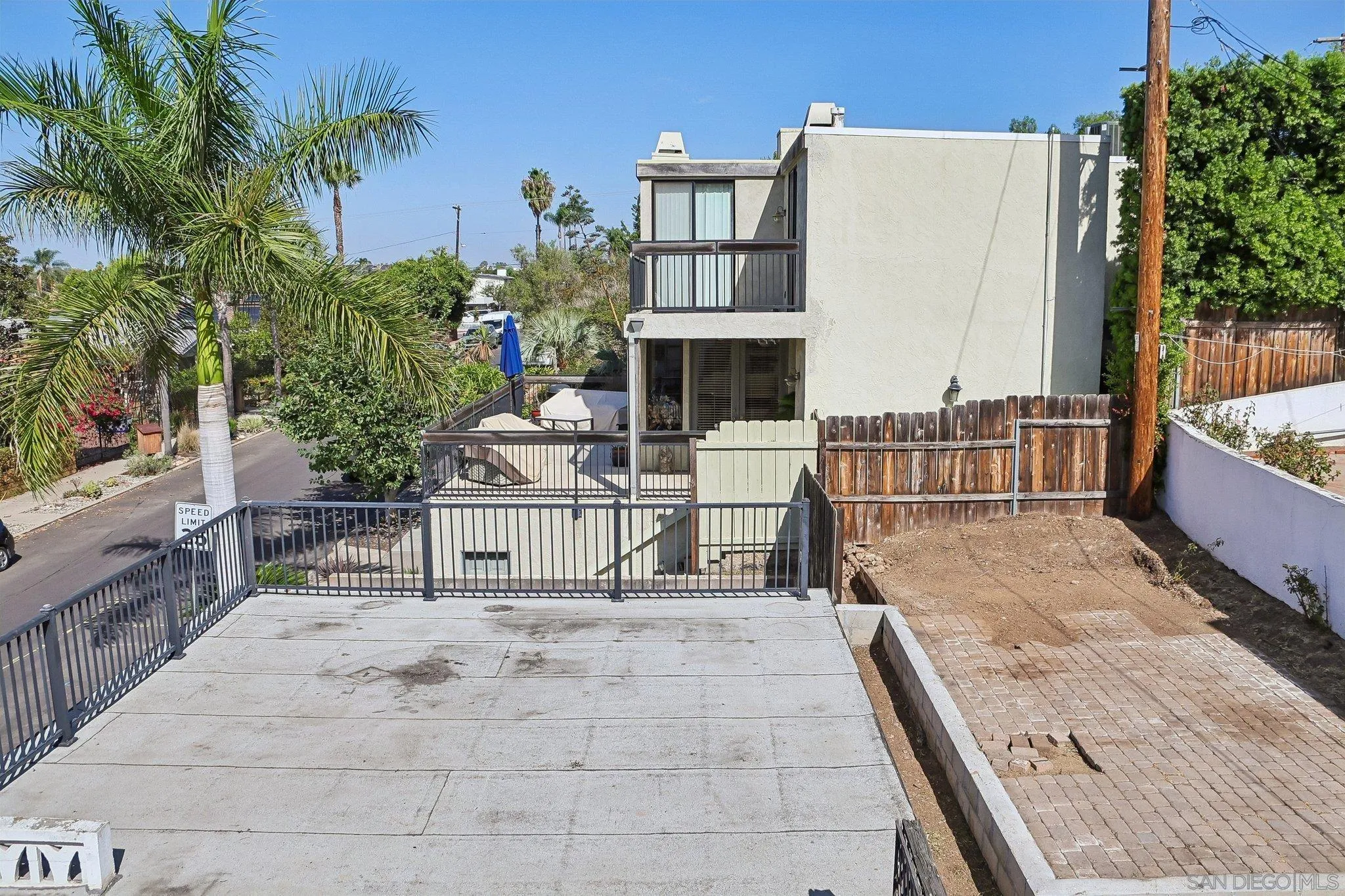 https://cdn.realtyfeed.com/cdn/127/260025442/d4af8a4320983542a029b03b4cb02c0d.webp