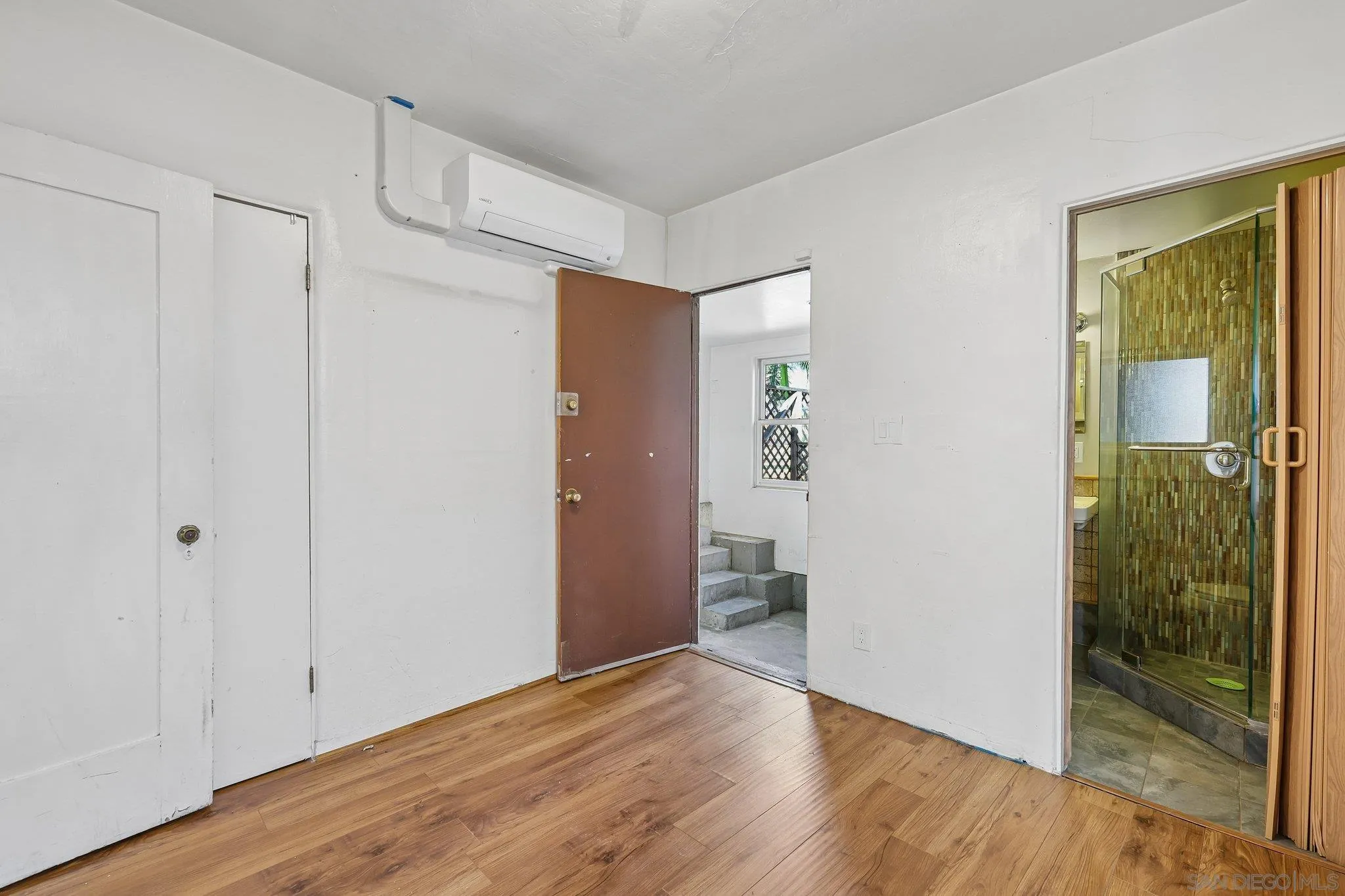 https://cdn.realtyfeed.com/cdn/127/260025442/d6bc83dee9af19a6424f1506f82c1ba0.webp