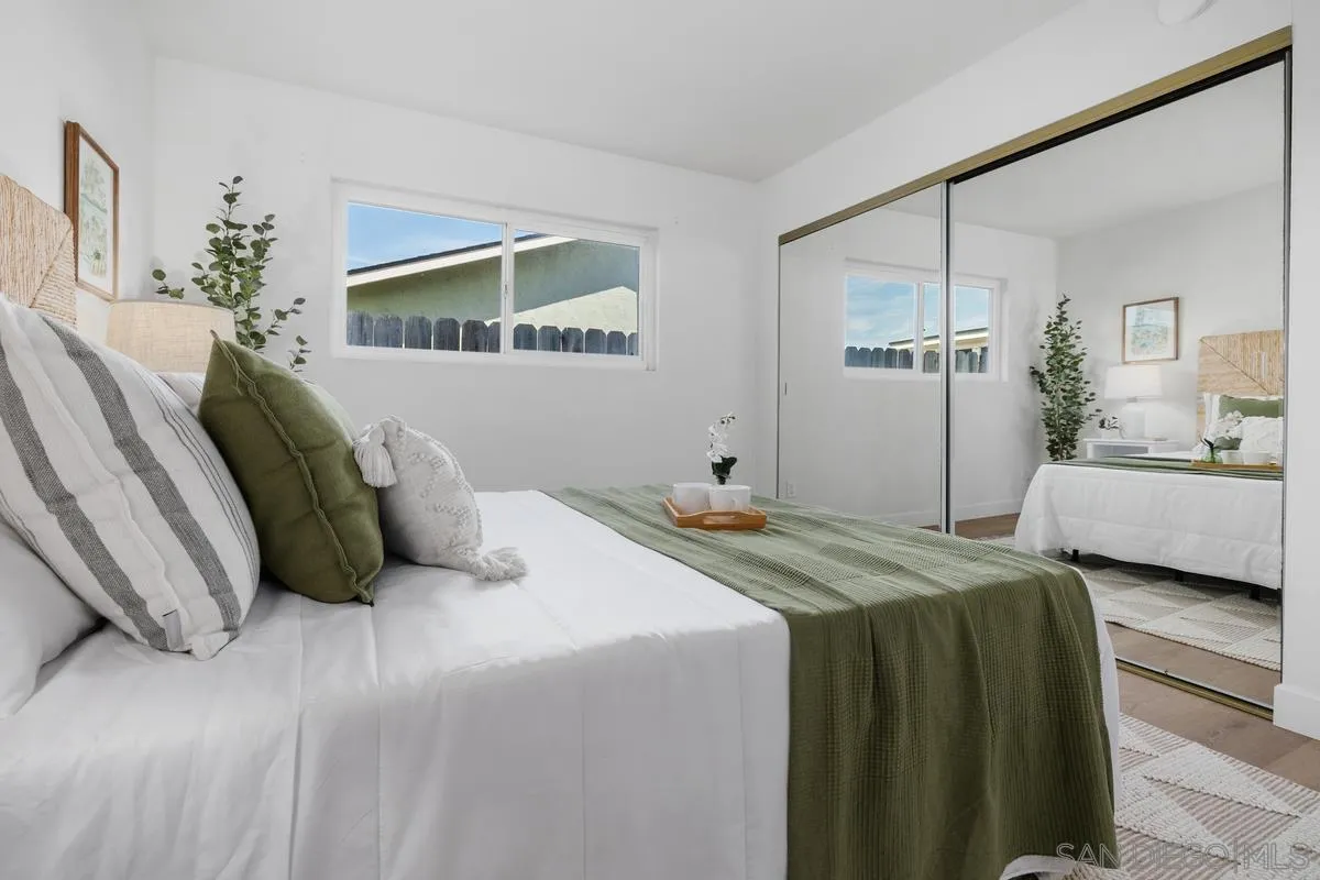 https://cdn.realtyfeed.com/cdn/127/260025443/bded6967c0c721aa74e90b770138101d.webp