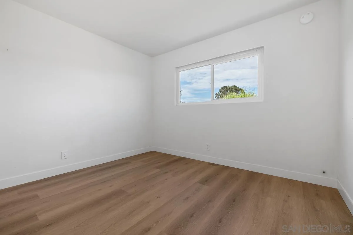 https://cdn.realtyfeed.com/cdn/127/260025443/ea51e1d8dfe4fa8bd317d3f4c361023a.webp
