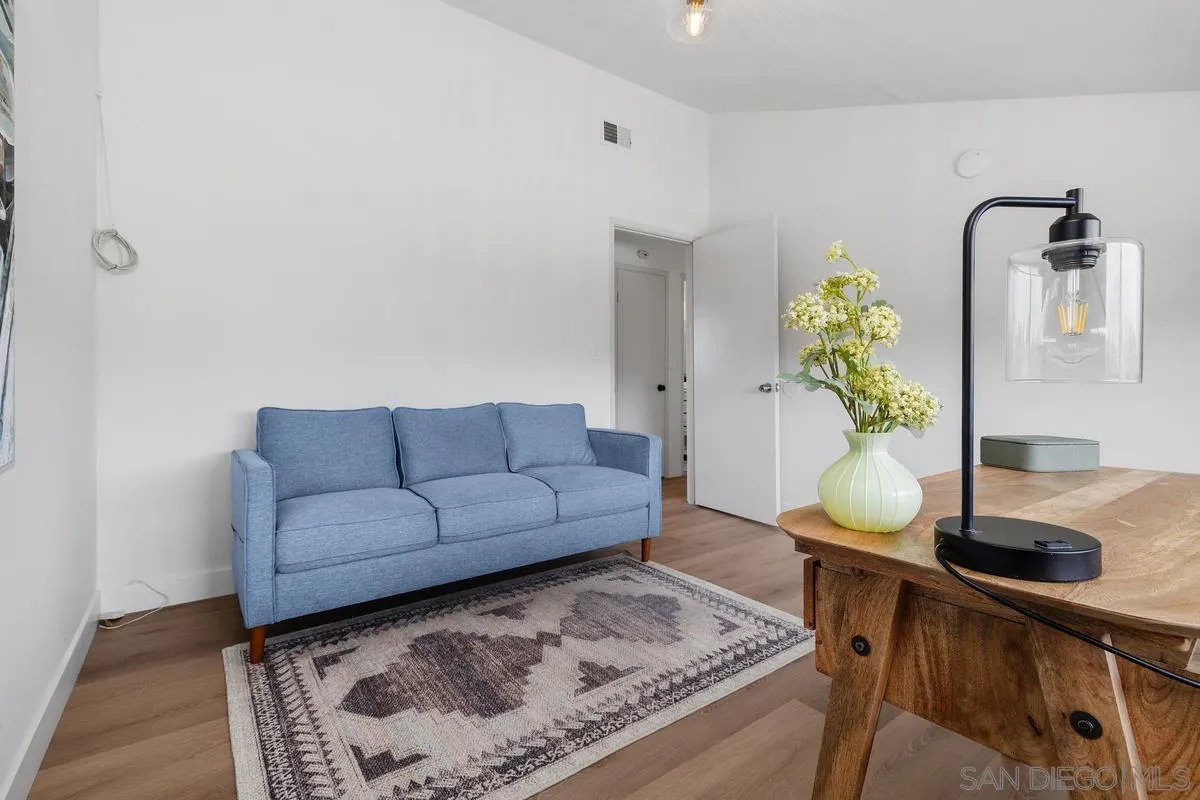 https://cdn.realtyfeed.com/cdn/127/260025443/faba02c74e22d38e575e4b3c46d6f455.webp