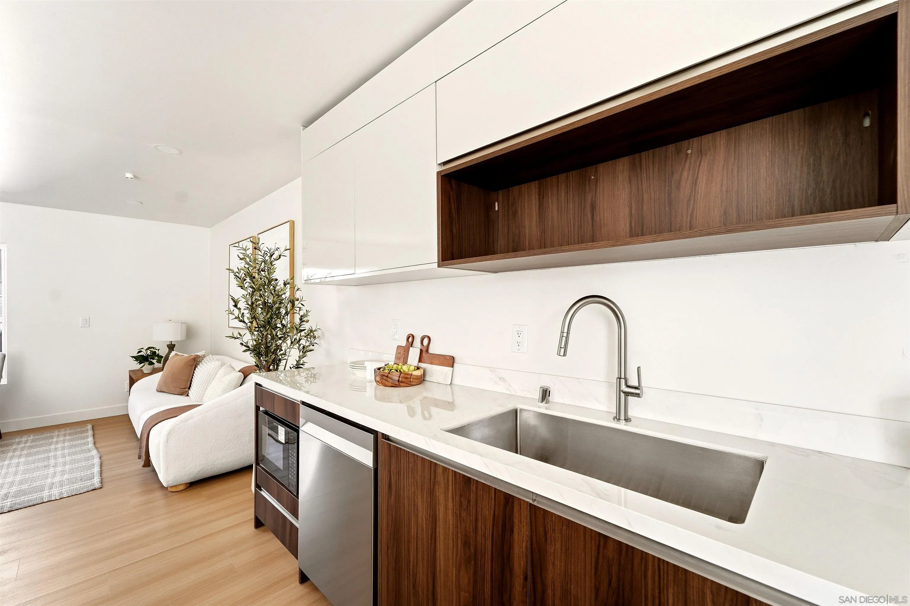3425 Wilshire Ter, San Diego, CA 92104 3425 Wilshire Ter, San Diego, CA 92104