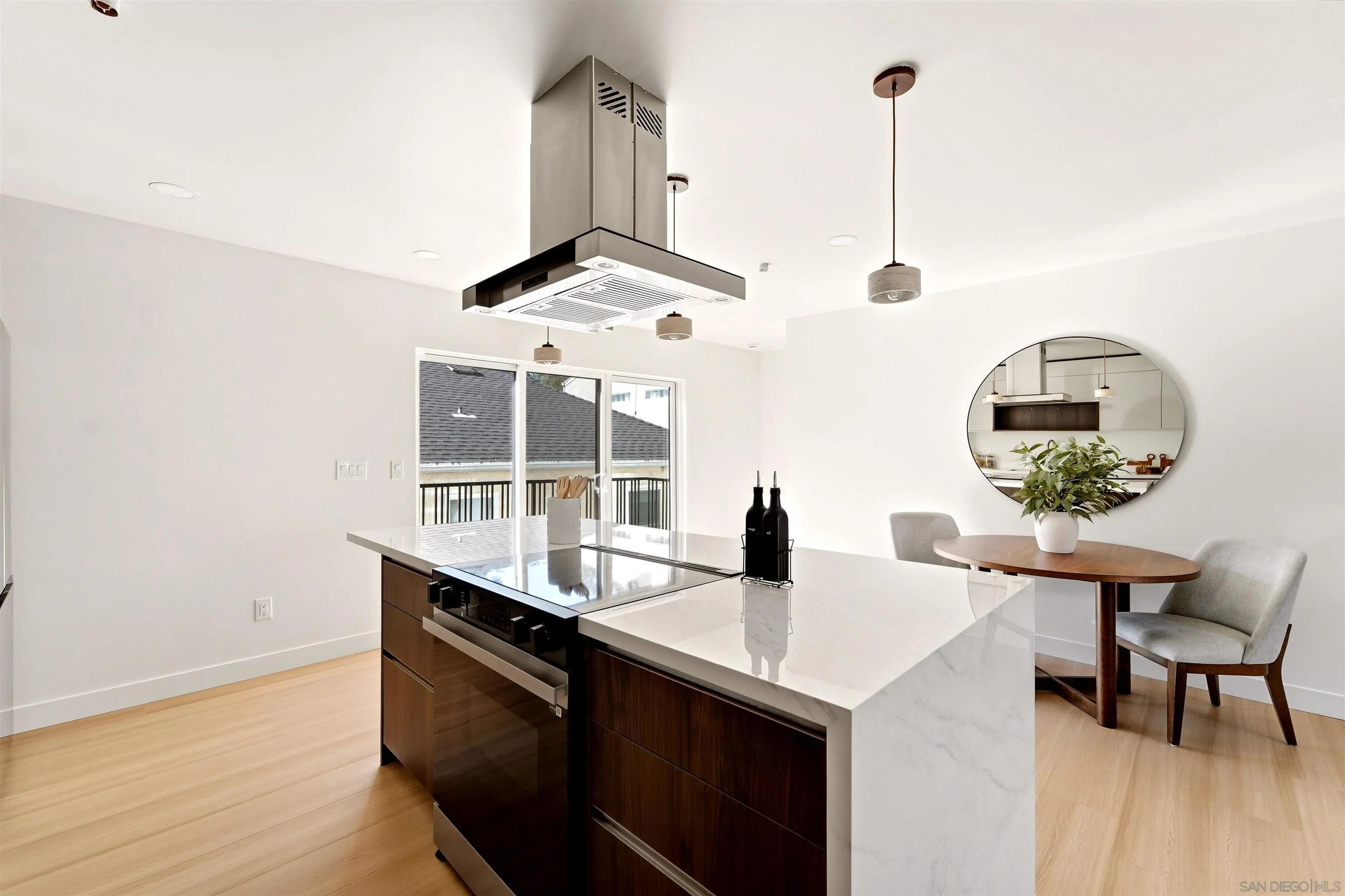 3425 Wilshire Ter, San Diego, CA 92104 3425 Wilshire Ter, San Diego, CA 92104