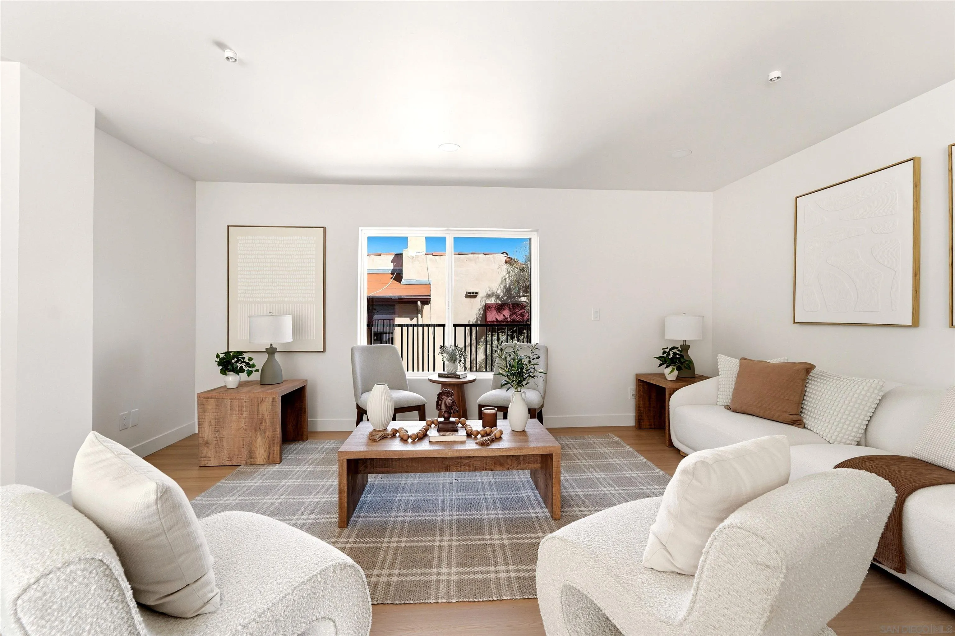 3425 Wilshire Ter, San Diego, CA 92104 3425 Wilshire Ter, San Diego, CA 92104