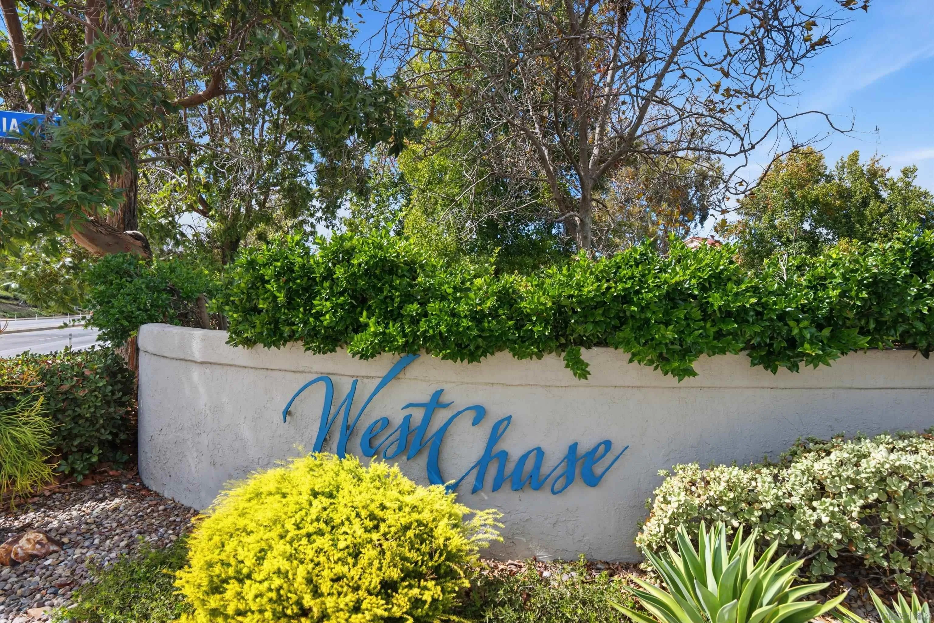 https://cdn.realtyfeed.com/cdn/127/260025448/e75e32b2ce3c412f96f04d59918f04d1.webp