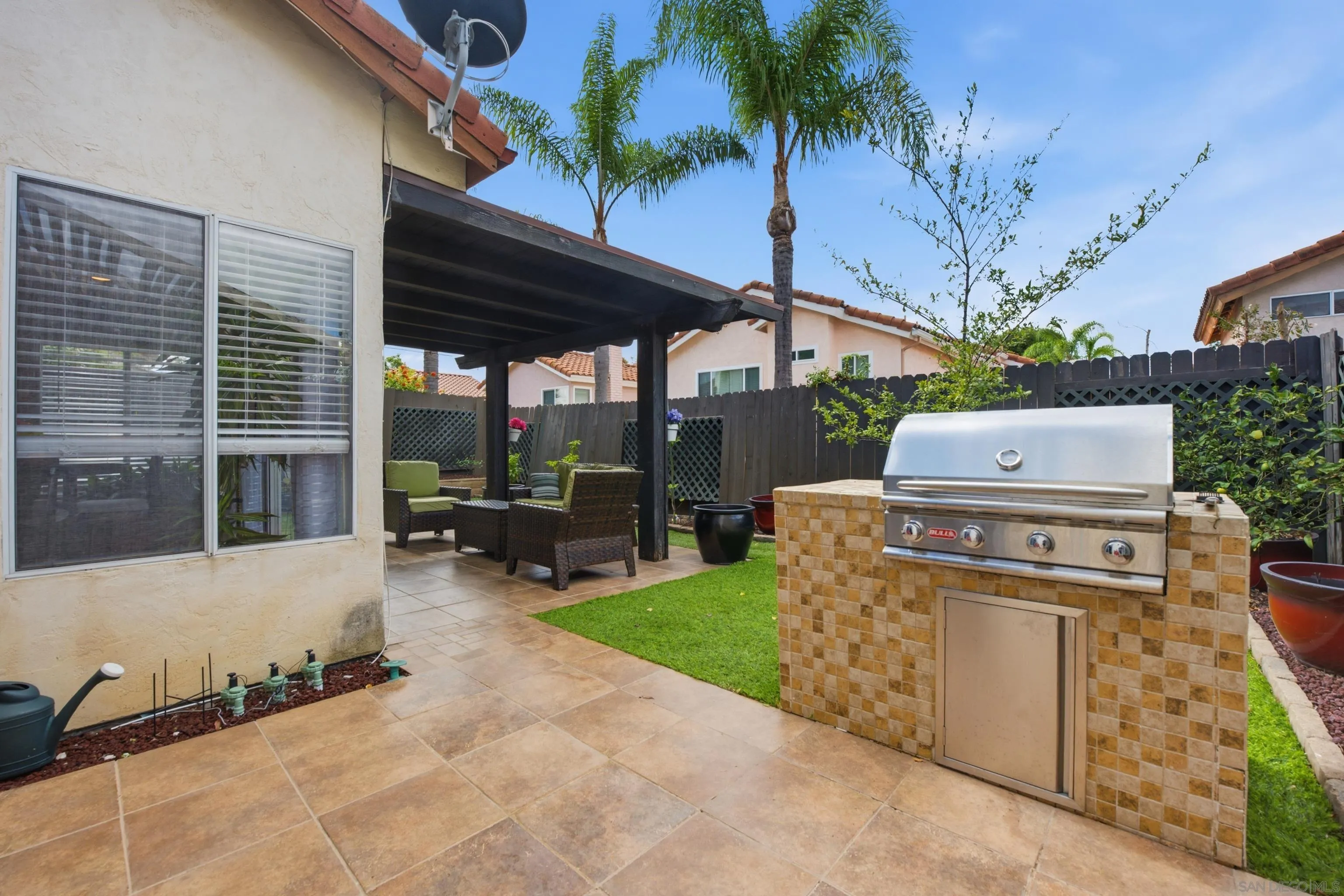 https://cdn.realtyfeed.com/cdn/127/260025448/fa28af8ab0bc826094821ea07d8e38d1.webp