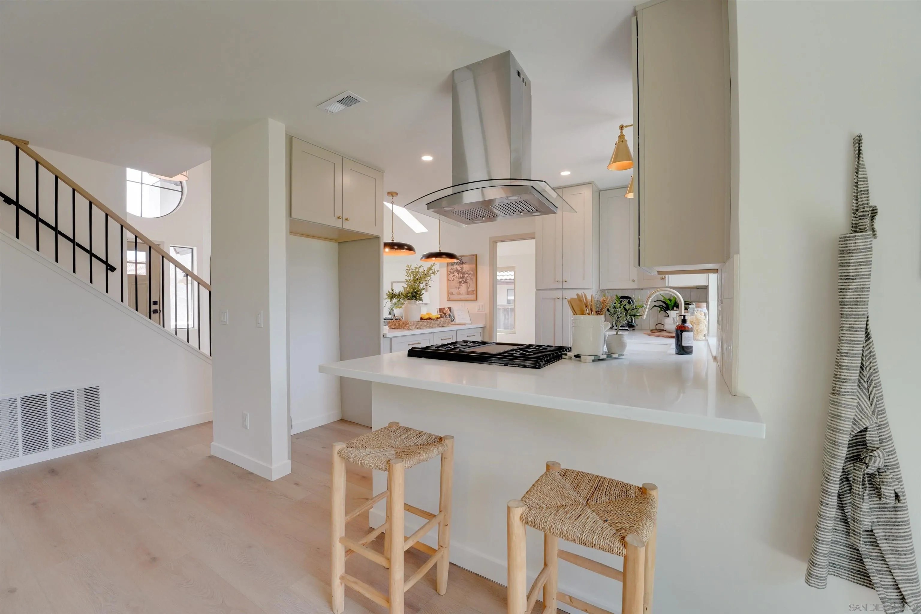 16022 Sun Summit Point, San Diego, CA 92127 16022 Sun Summit Point, San Diego, CA 92127