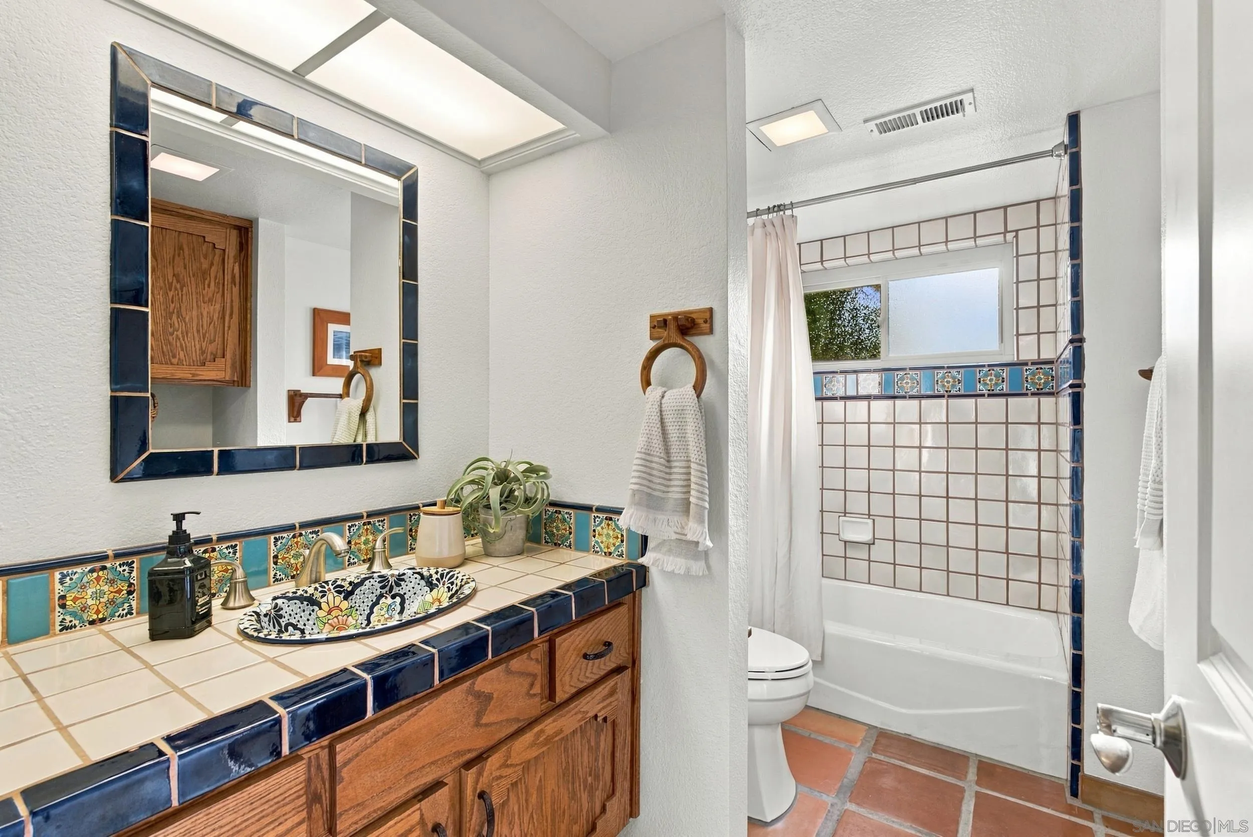 https://cdn.realtyfeed.com/cdn/127/260025457/5da4bef43fcd81b1406fa2c9dcee4aaa.webp