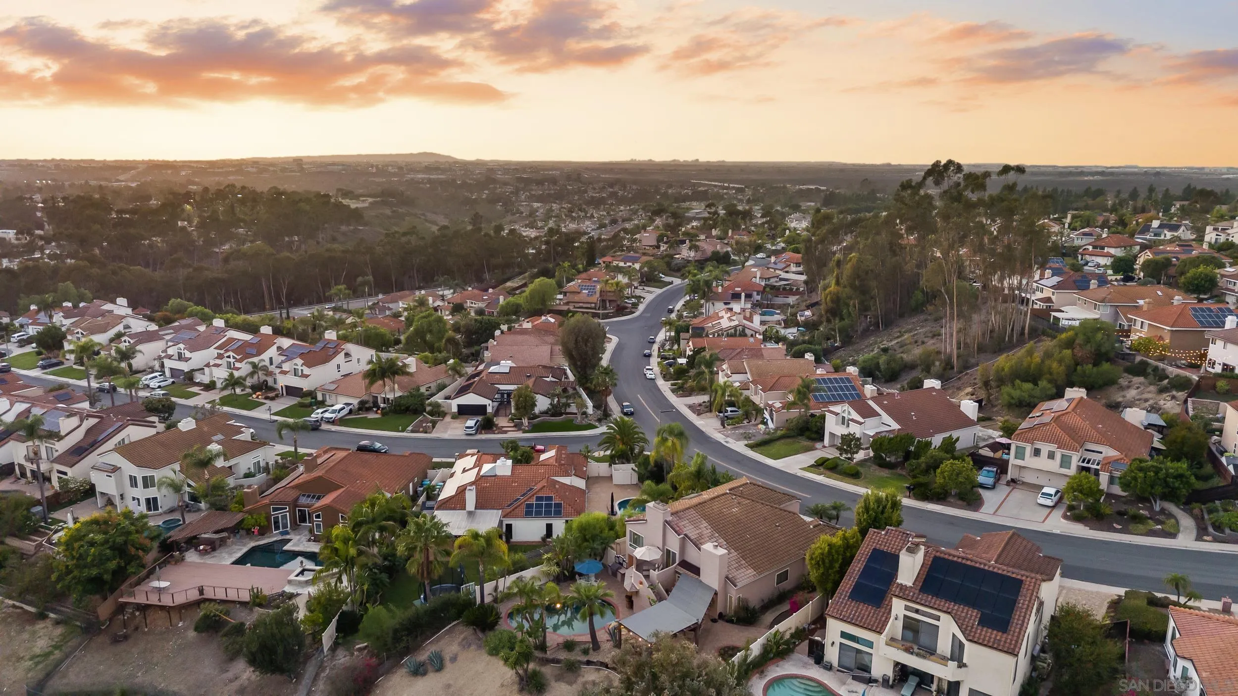 https://cdn.realtyfeed.com/cdn/127/260025457/d0cbc7a3f15b6830530a2f4e5dd08b8d.webp