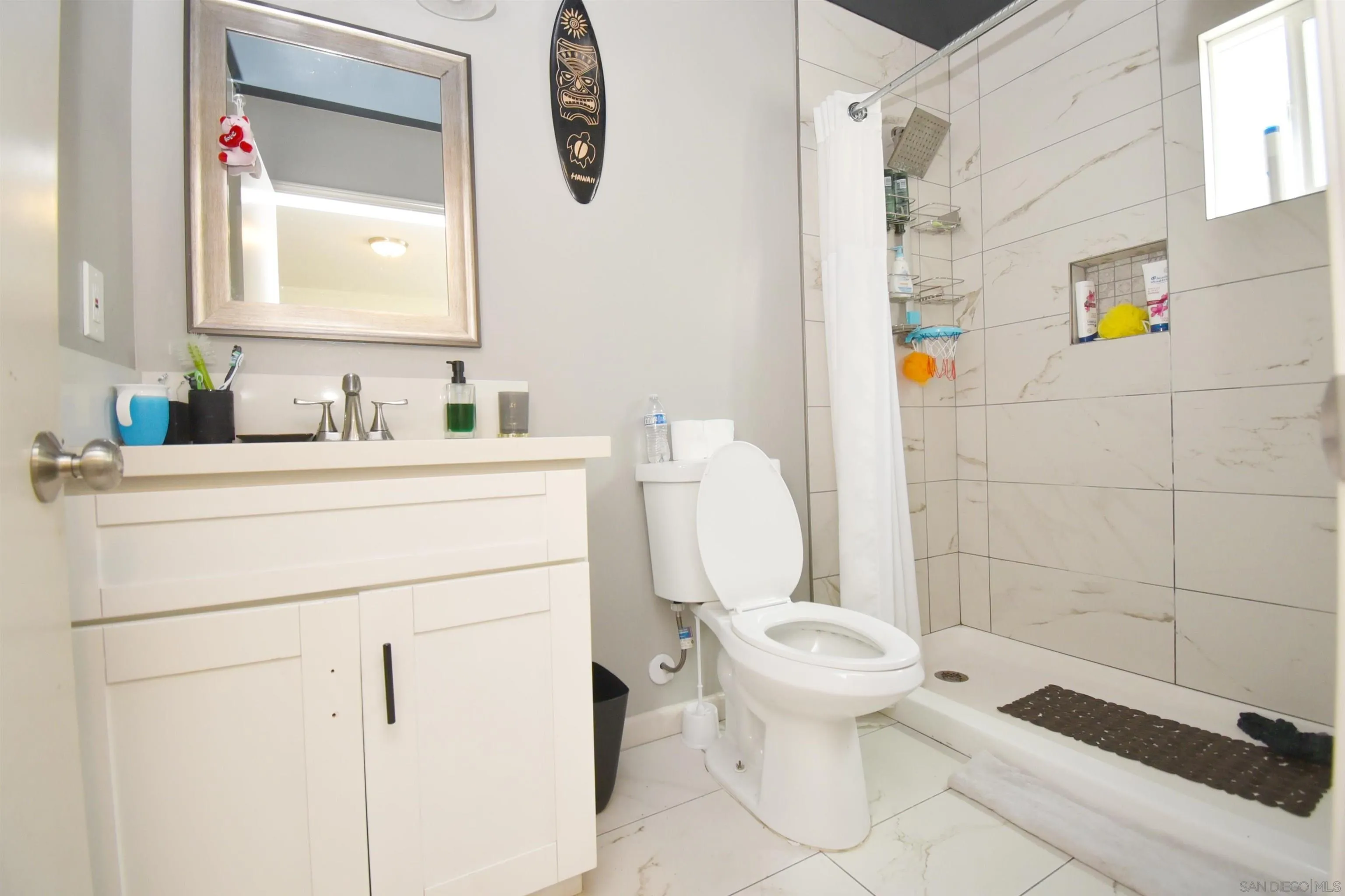 3775 - 3779 TEAK STREET, San Diego, CA 92113 3775 - 3779 TEAK STREET, San Diego, CA 92113