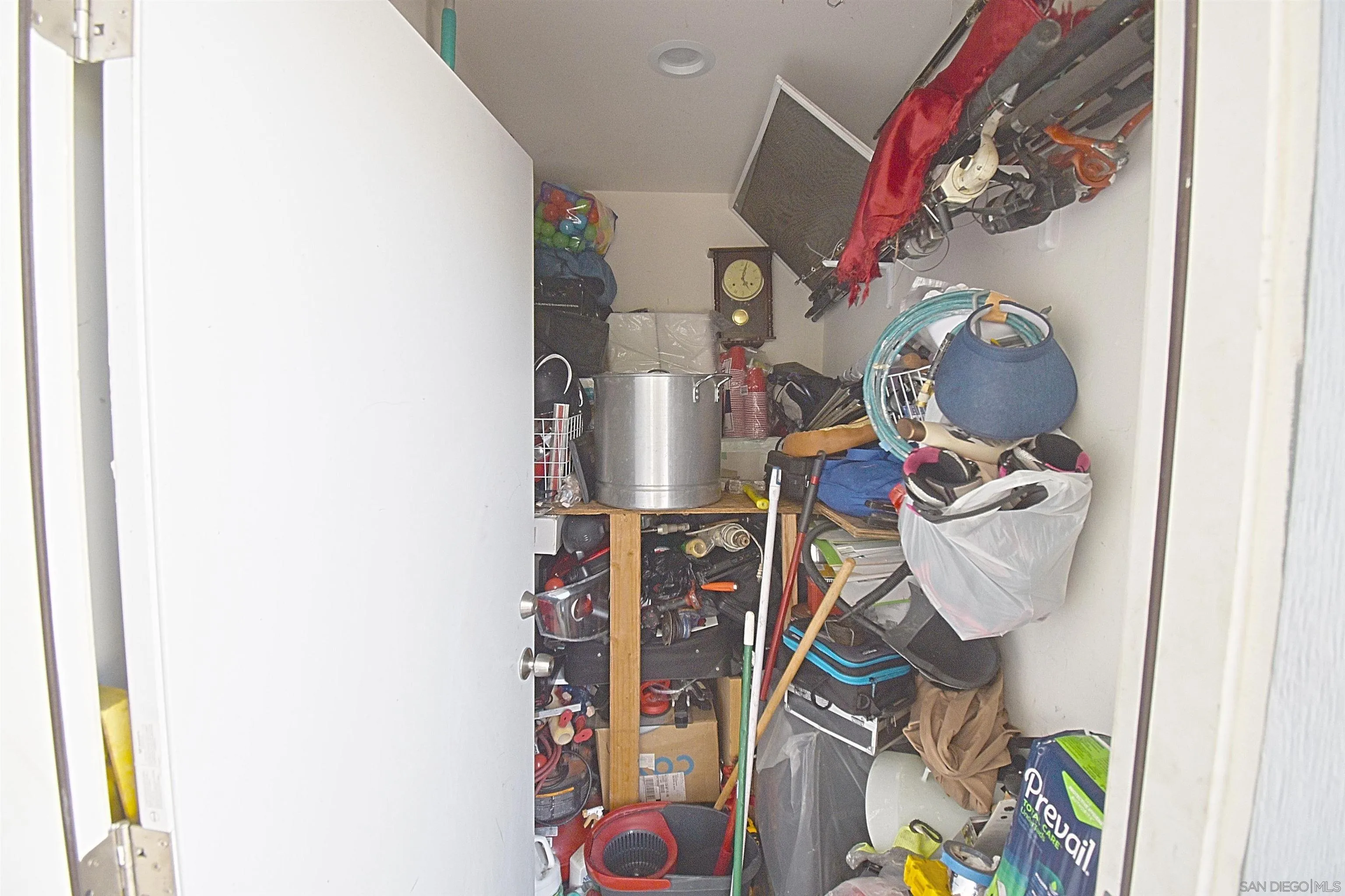 3775 - 3779 TEAK STREET, San Diego, CA 92113 EACH UNIT HAS PRIVATE STORAGE ROOM