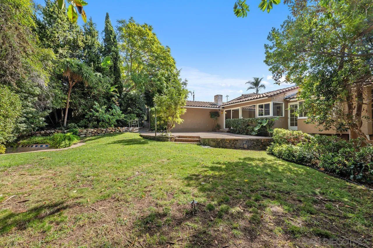 2425 Arista Ct, San Diego, CA 92103 2425 Arista Ct, San Diego, CA 92103